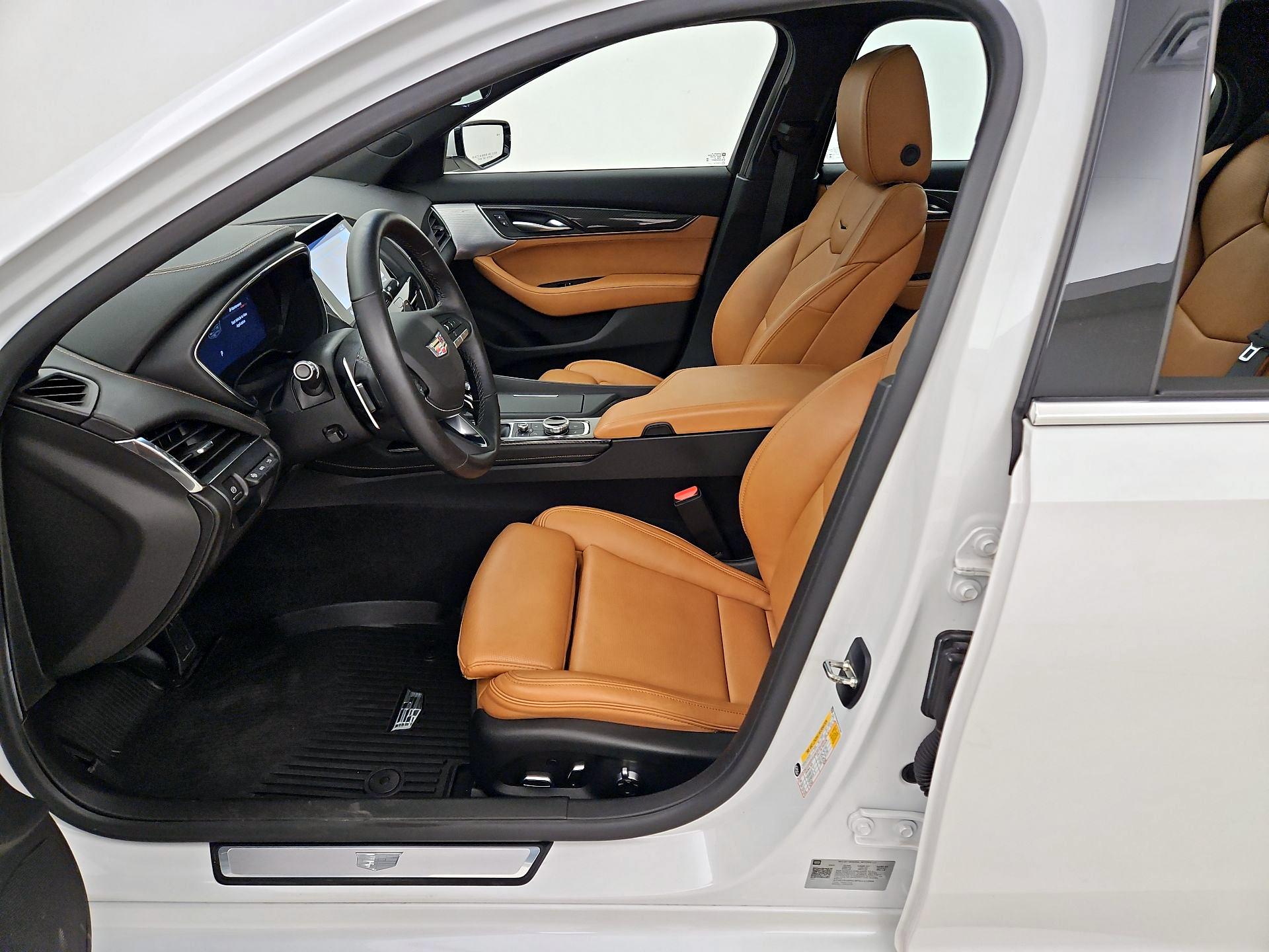 Thumbnail: 2023 Cadillac CT5 - 11