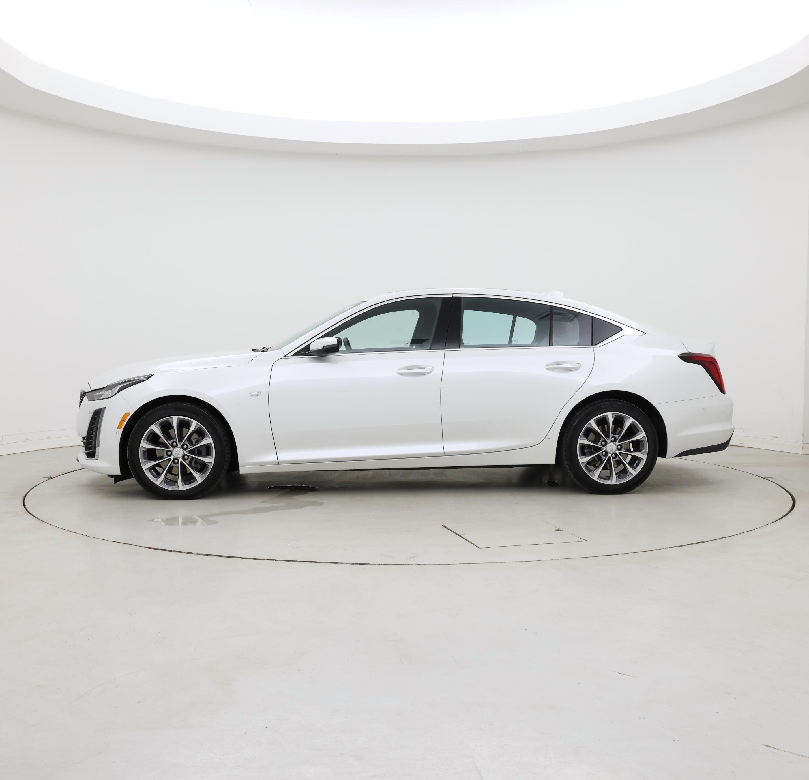 Thumbnail: 2023 Cadillac CT5 - 3