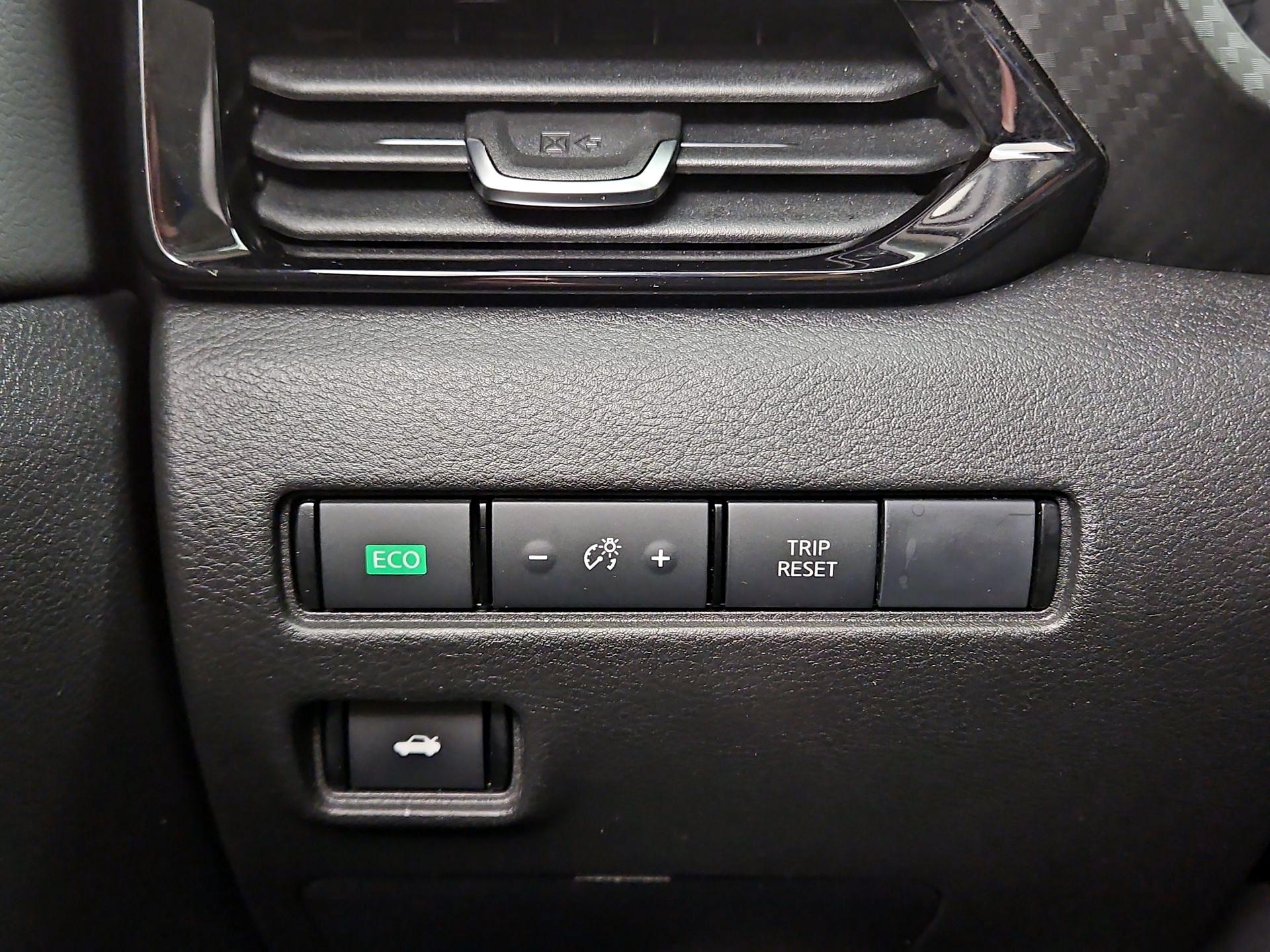 Thumbnail: 2021 Nissan Sentra - 13