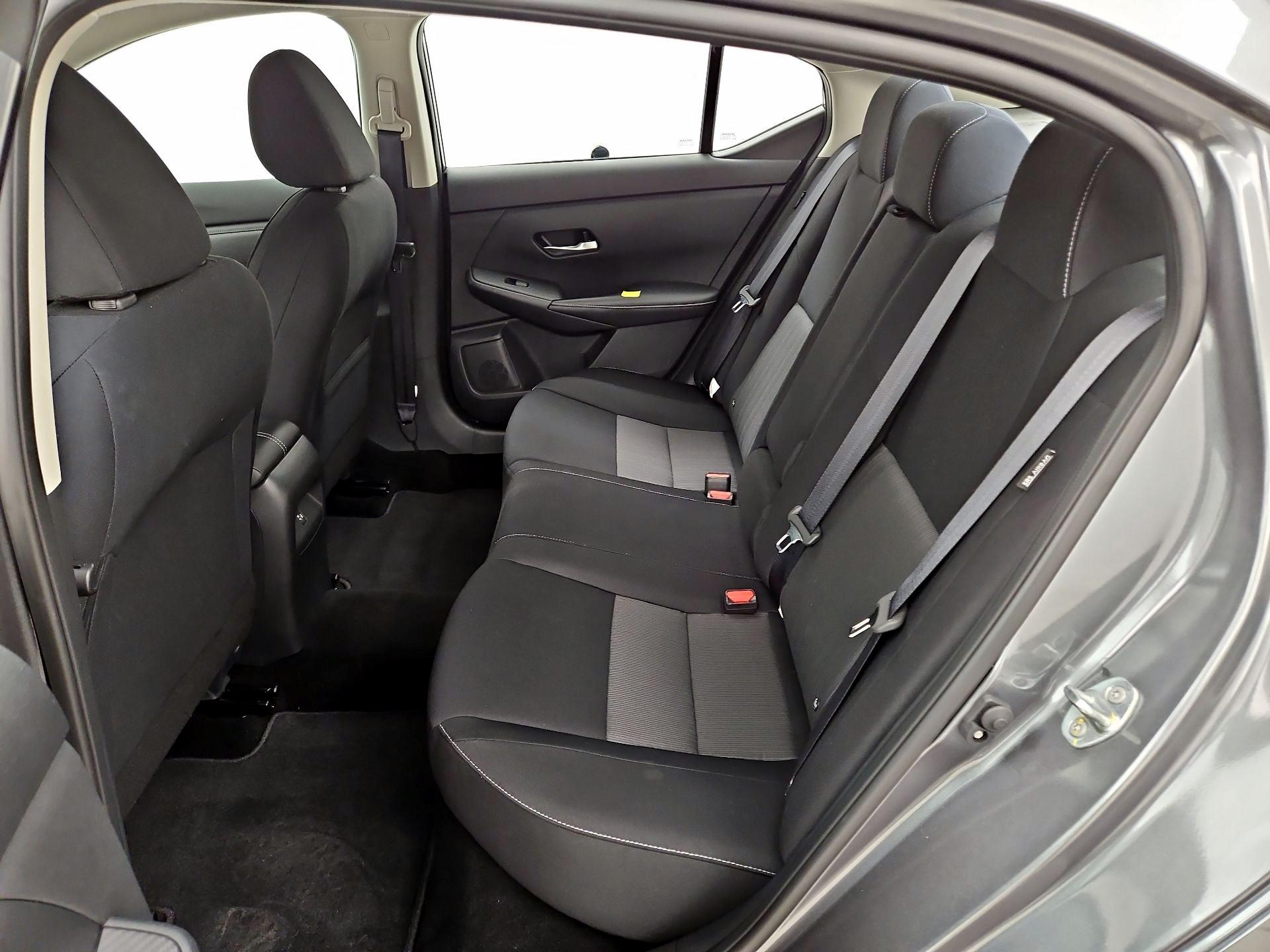 Thumbnail: 2021 Nissan Sentra - 19