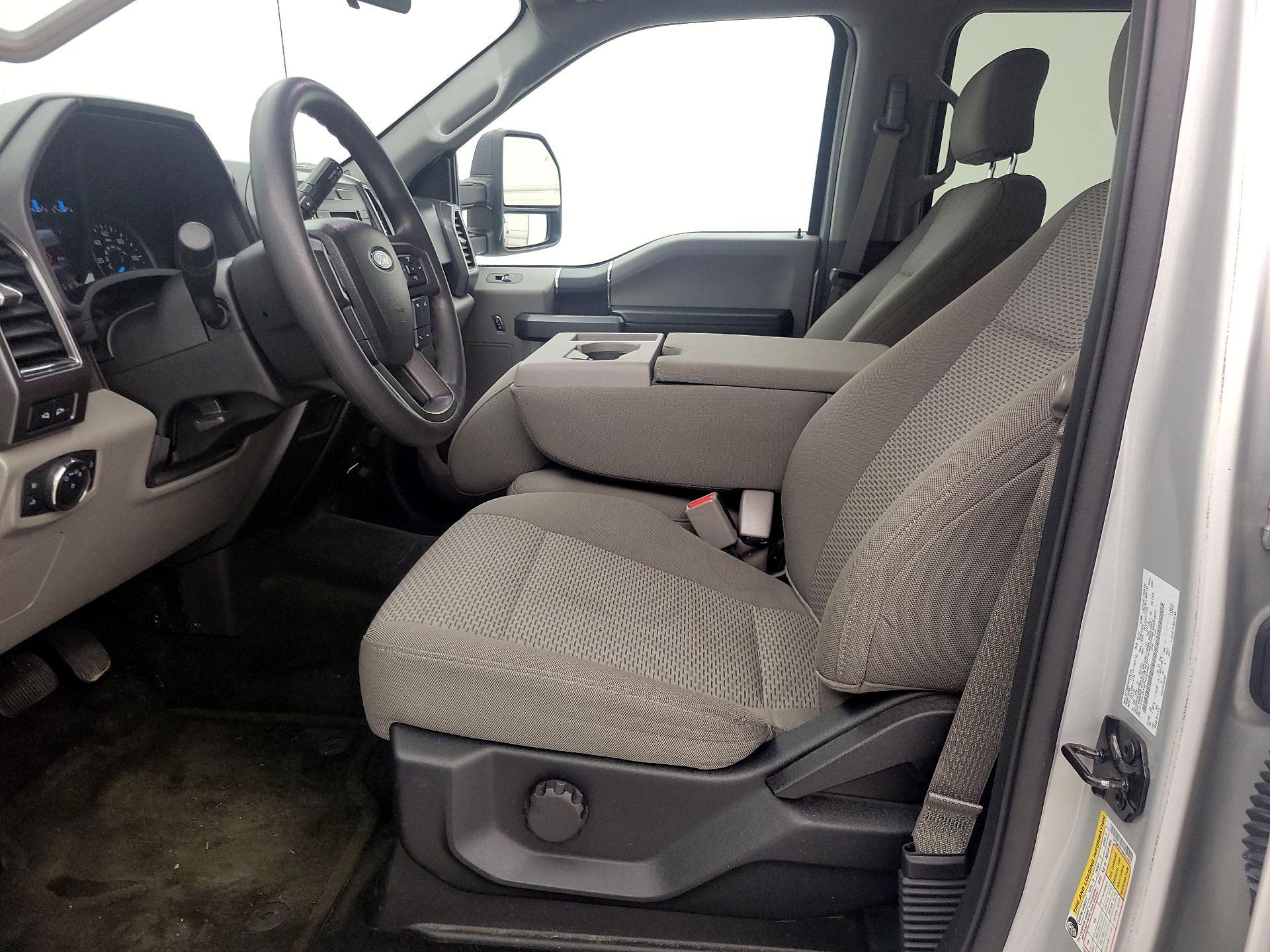 Thumbnail: 2017 Ford F-150 - 11