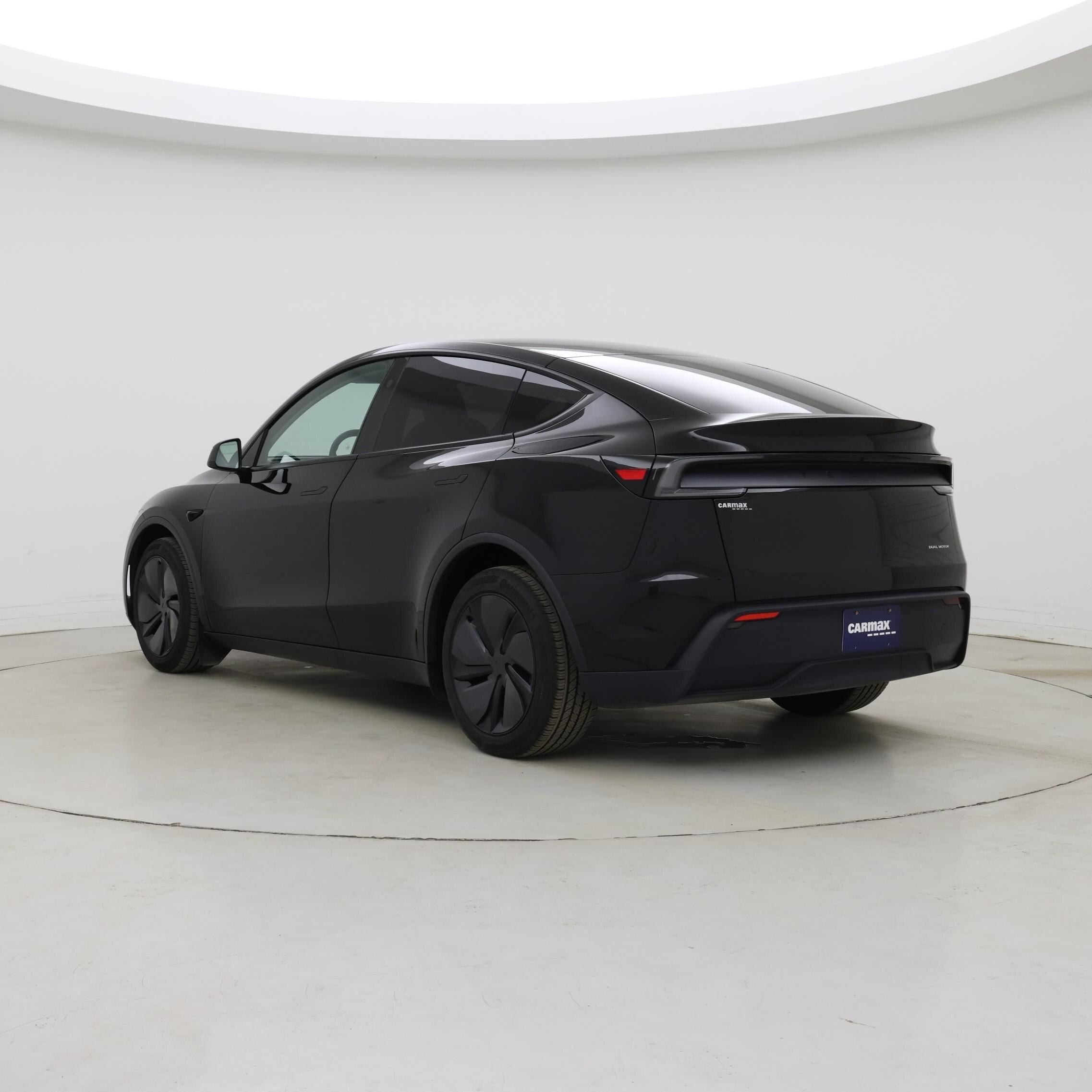 Thumbnail: 2026 Tesla Model Y - 2
