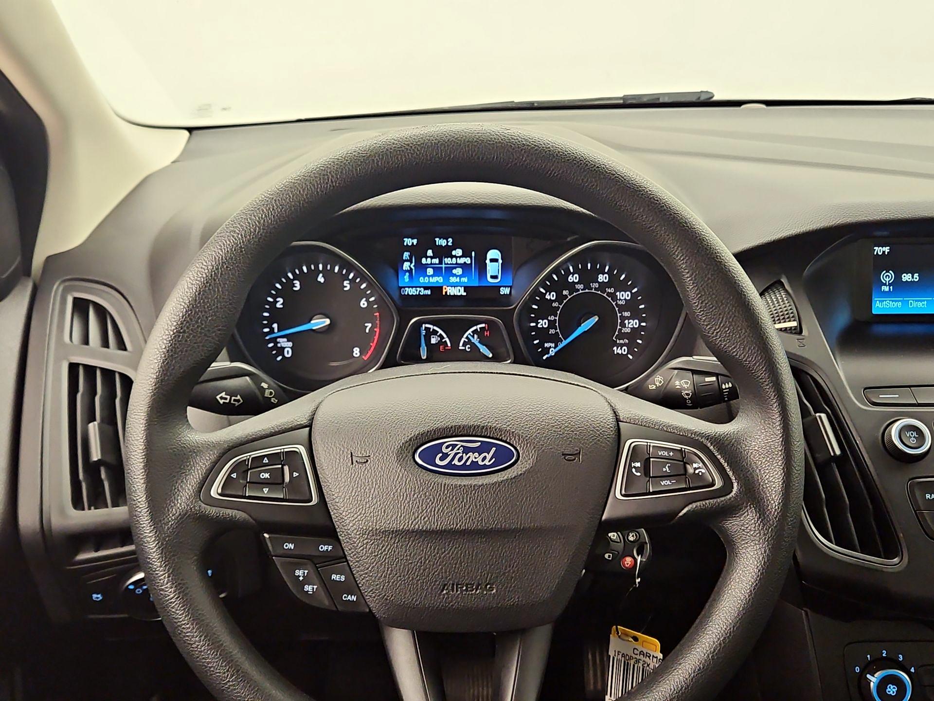 Thumbnail: 2018 Ford Focus - 10
