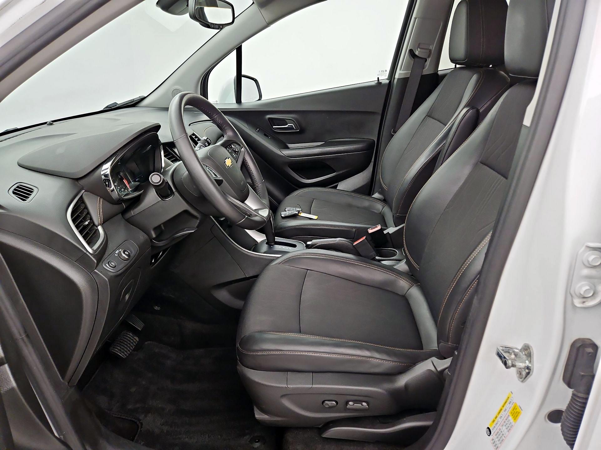 Thumbnail: 2022 Chevrolet Trax - 11