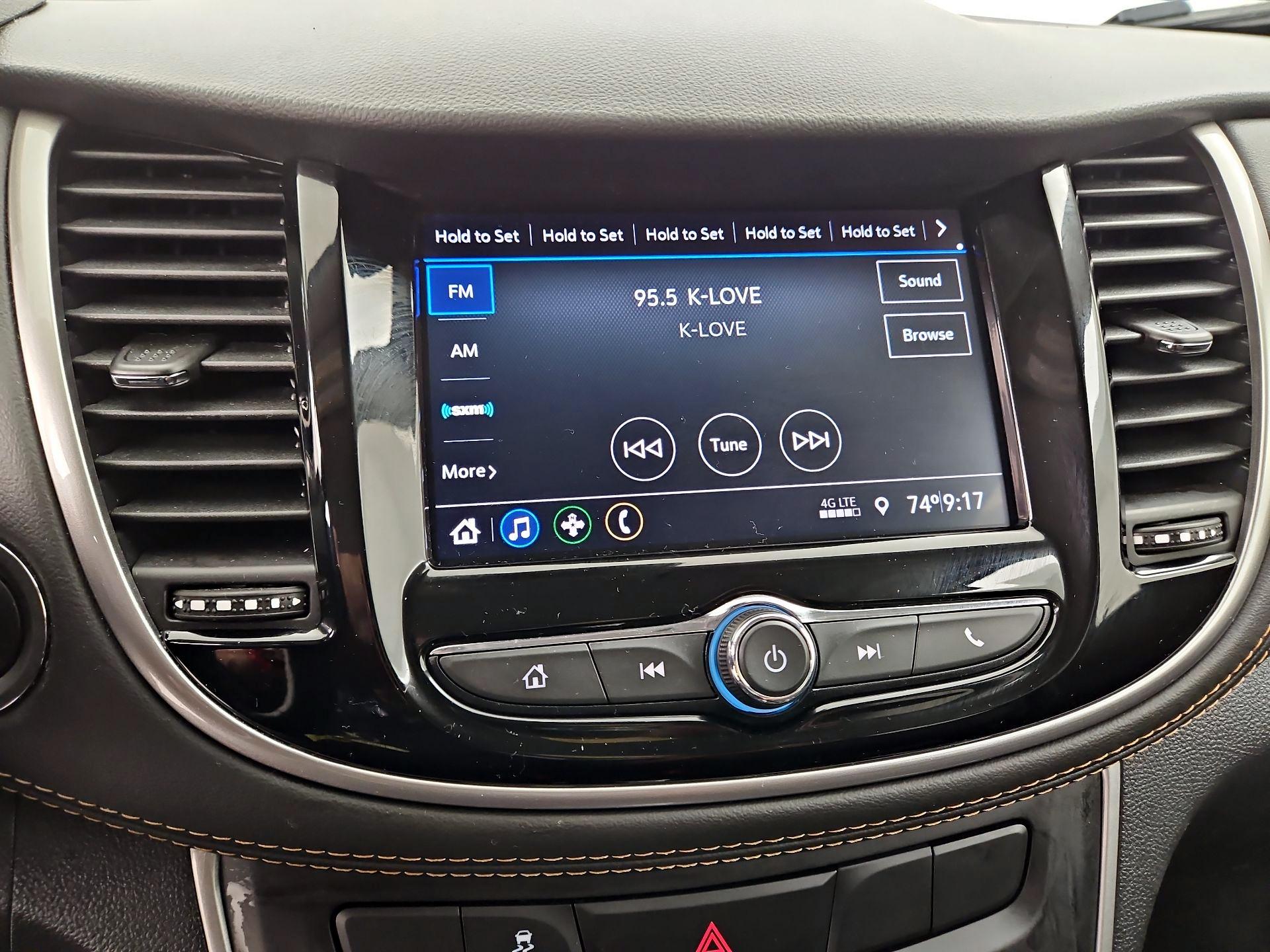 Thumbnail: 2022 Chevrolet Trax - 15