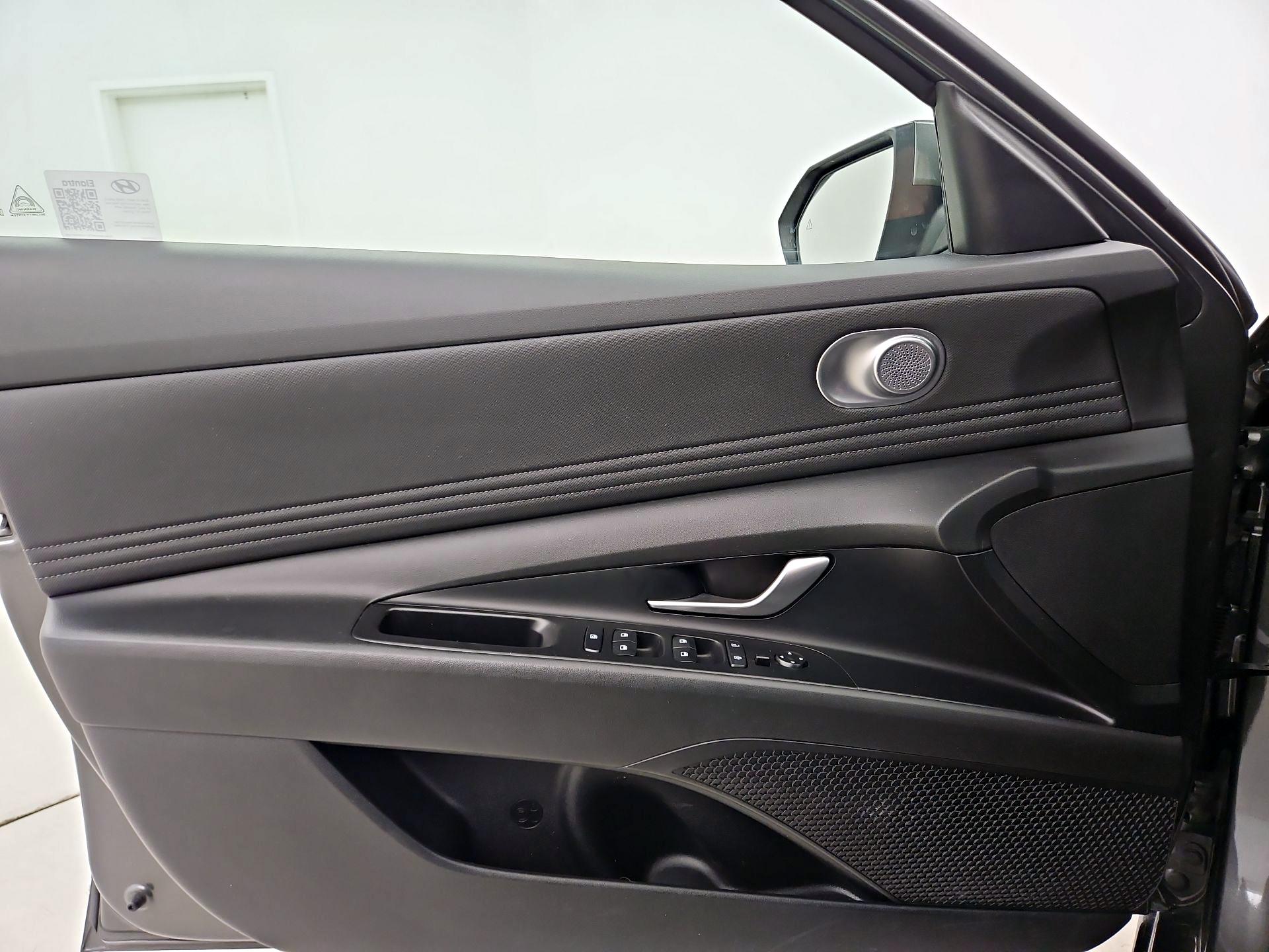 Thumbnail: 2024 Hyundai Elantra - 12