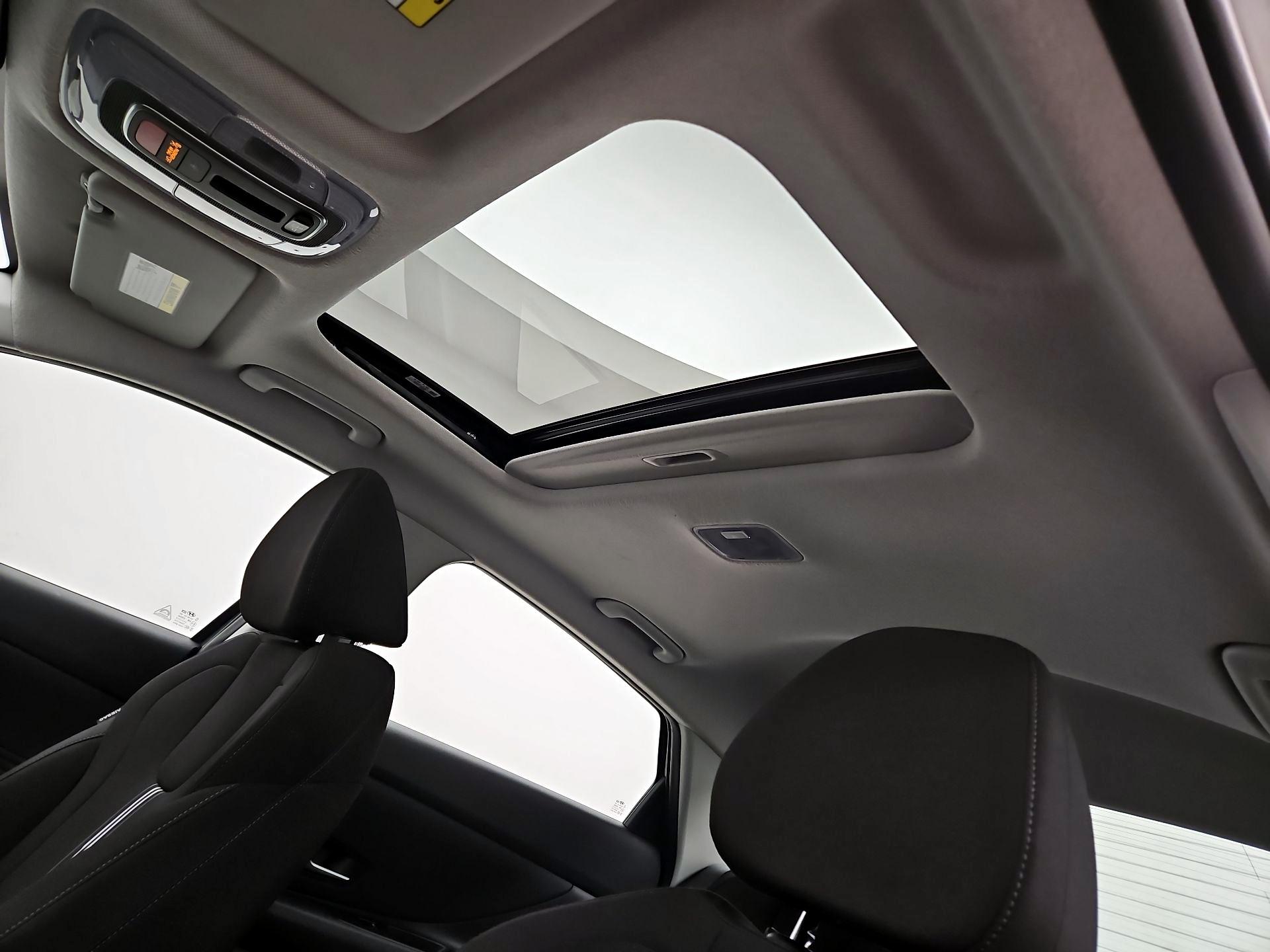 Thumbnail: 2024 Hyundai Elantra - 20