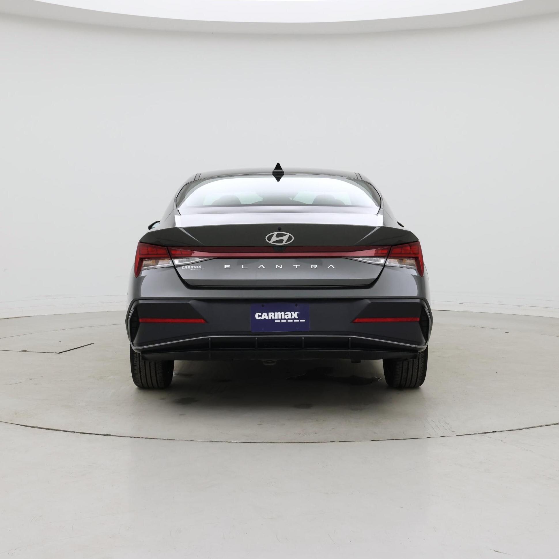 Thumbnail: 2024 Hyundai Elantra - 6