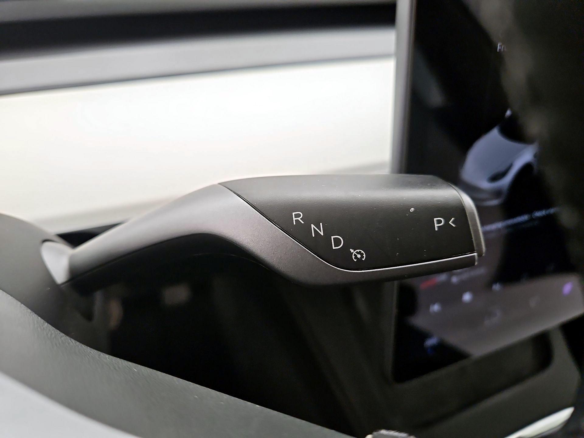 Thumbnail: 2023 Tesla Model 3 - 17