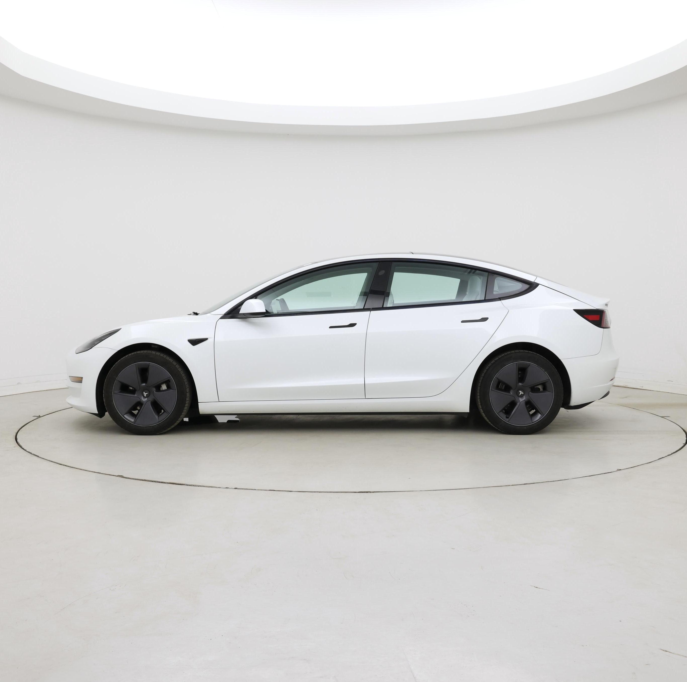 Thumbnail: 2023 Tesla Model 3 - 3