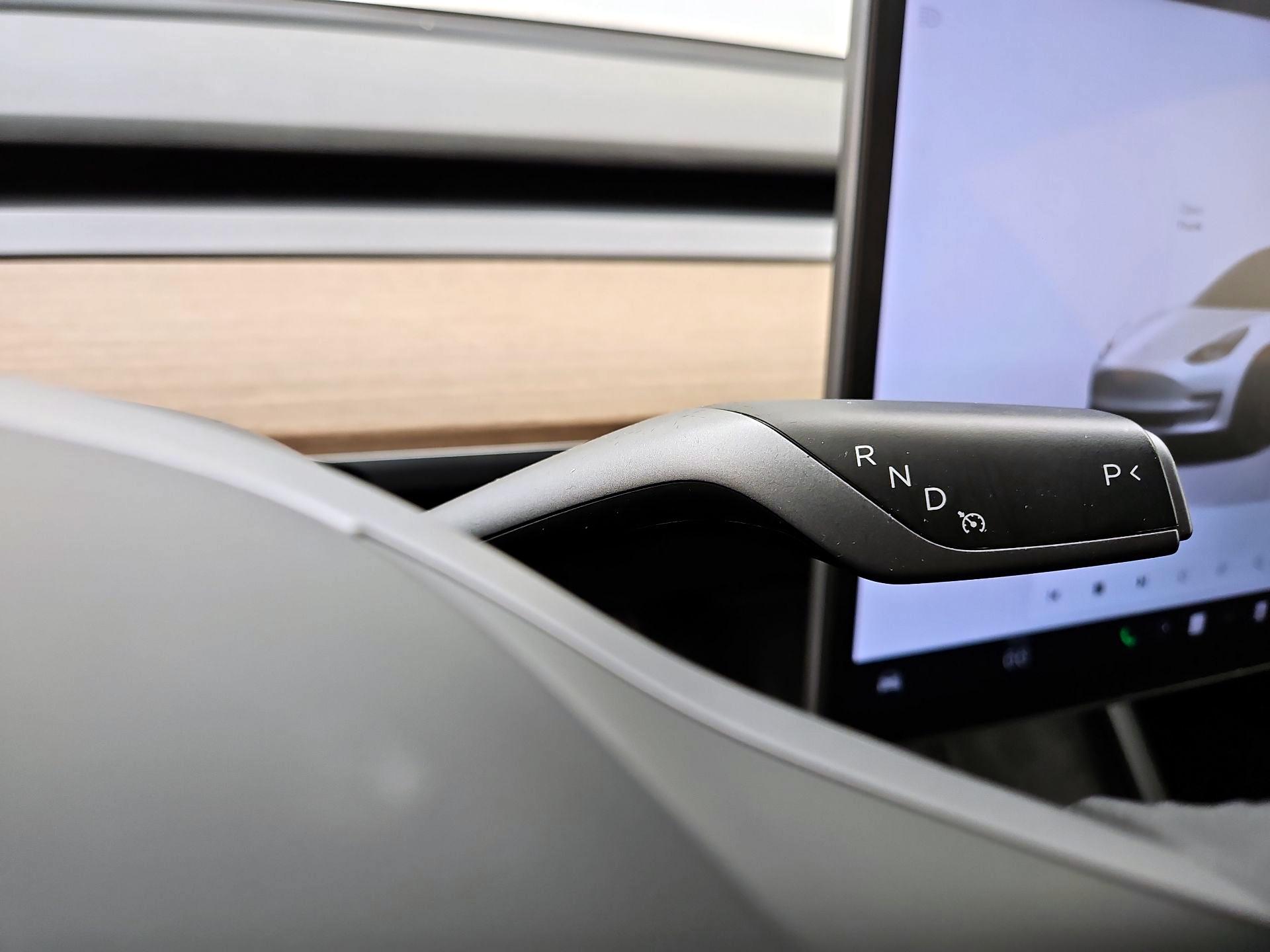 Thumbnail: 2023 Tesla Model 3 - 17
