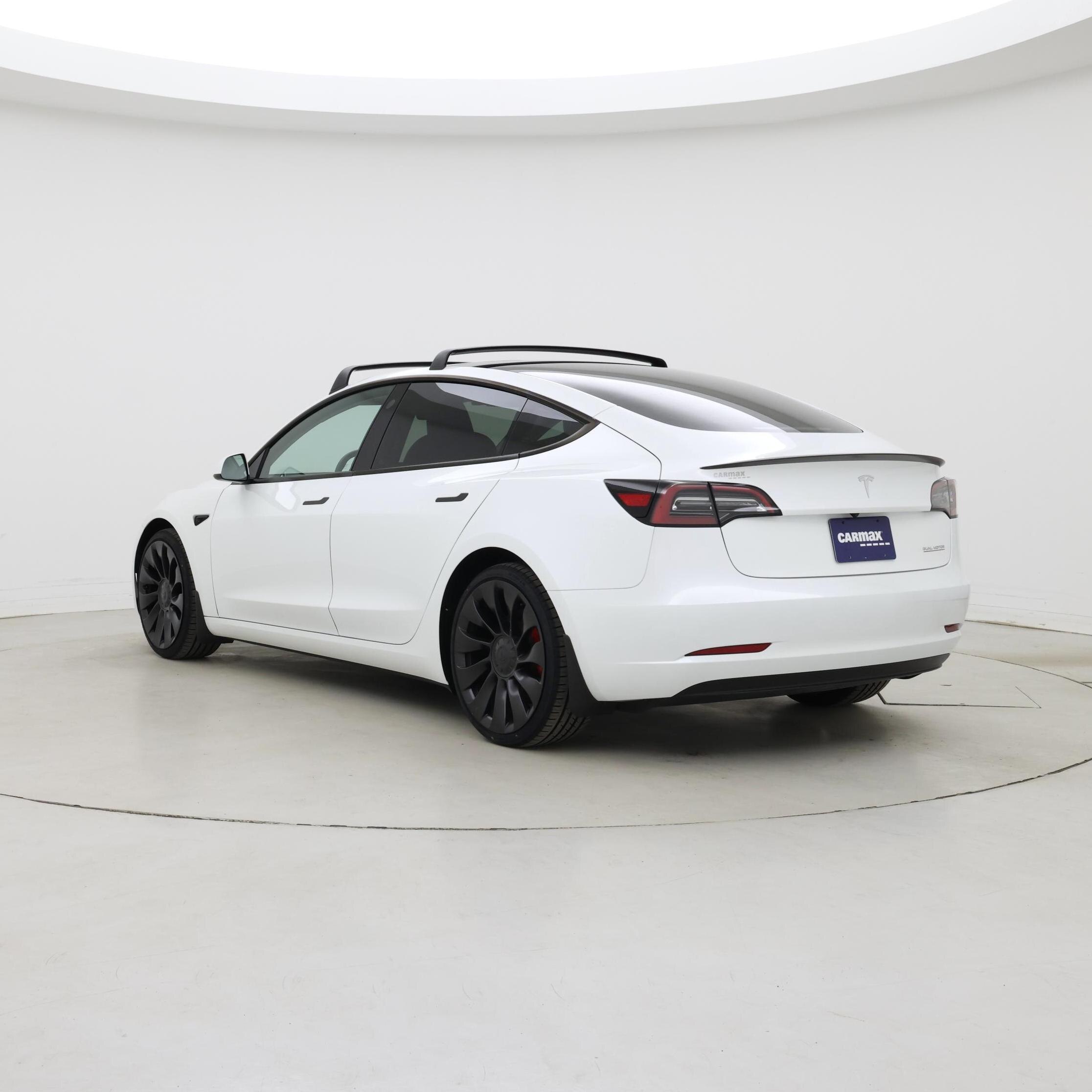 Thumbnail: 2023 Tesla Model 3 - 2