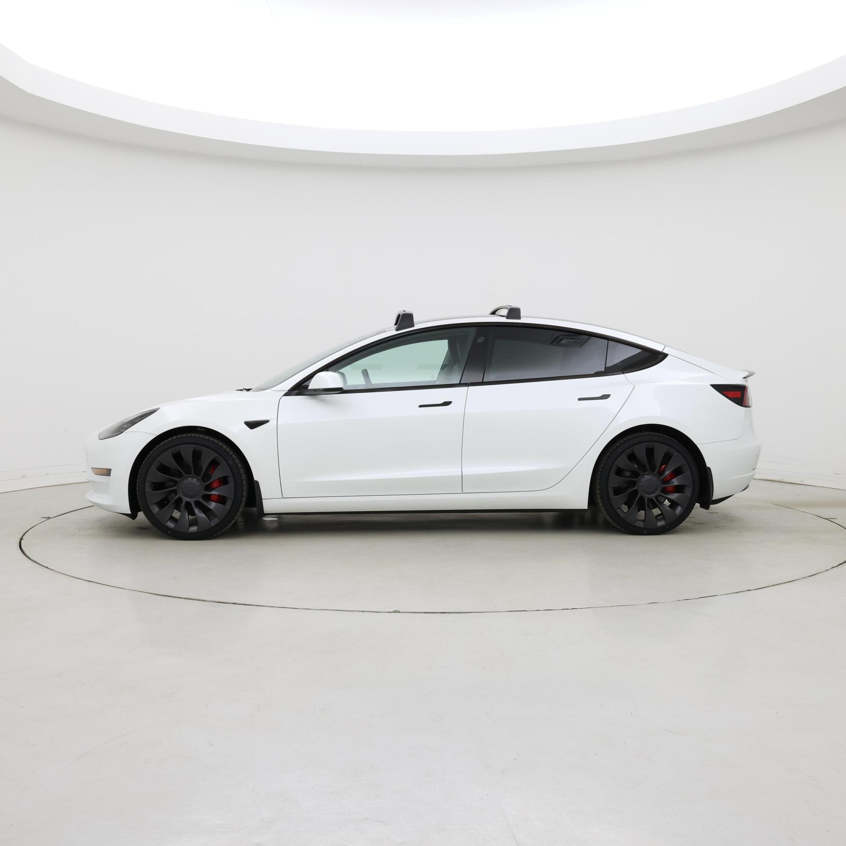 Thumbnail: 2023 Tesla Model 3 - 3