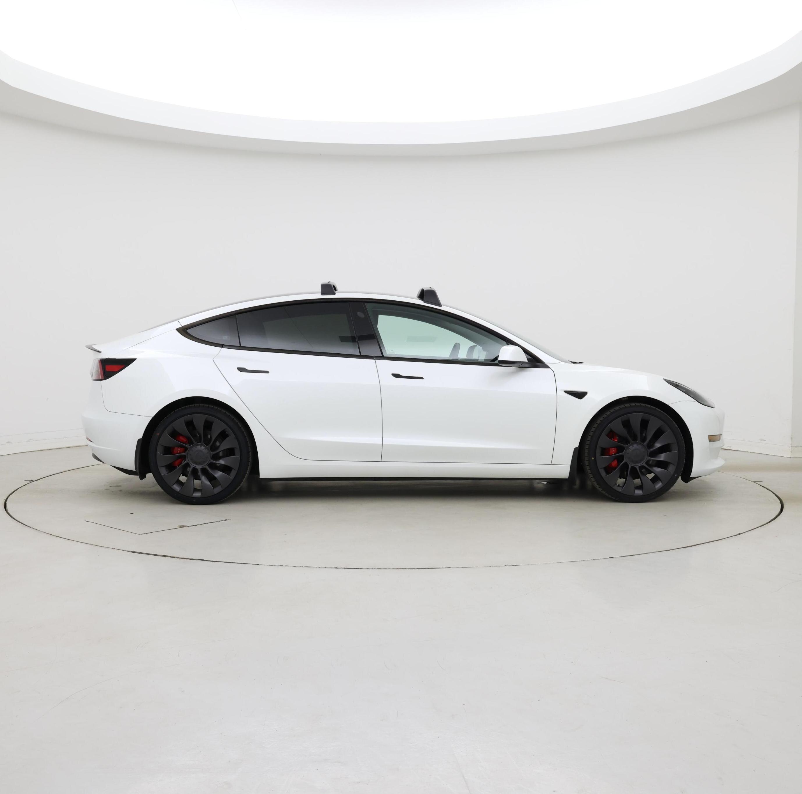 Thumbnail: 2023 Tesla Model 3 - 7