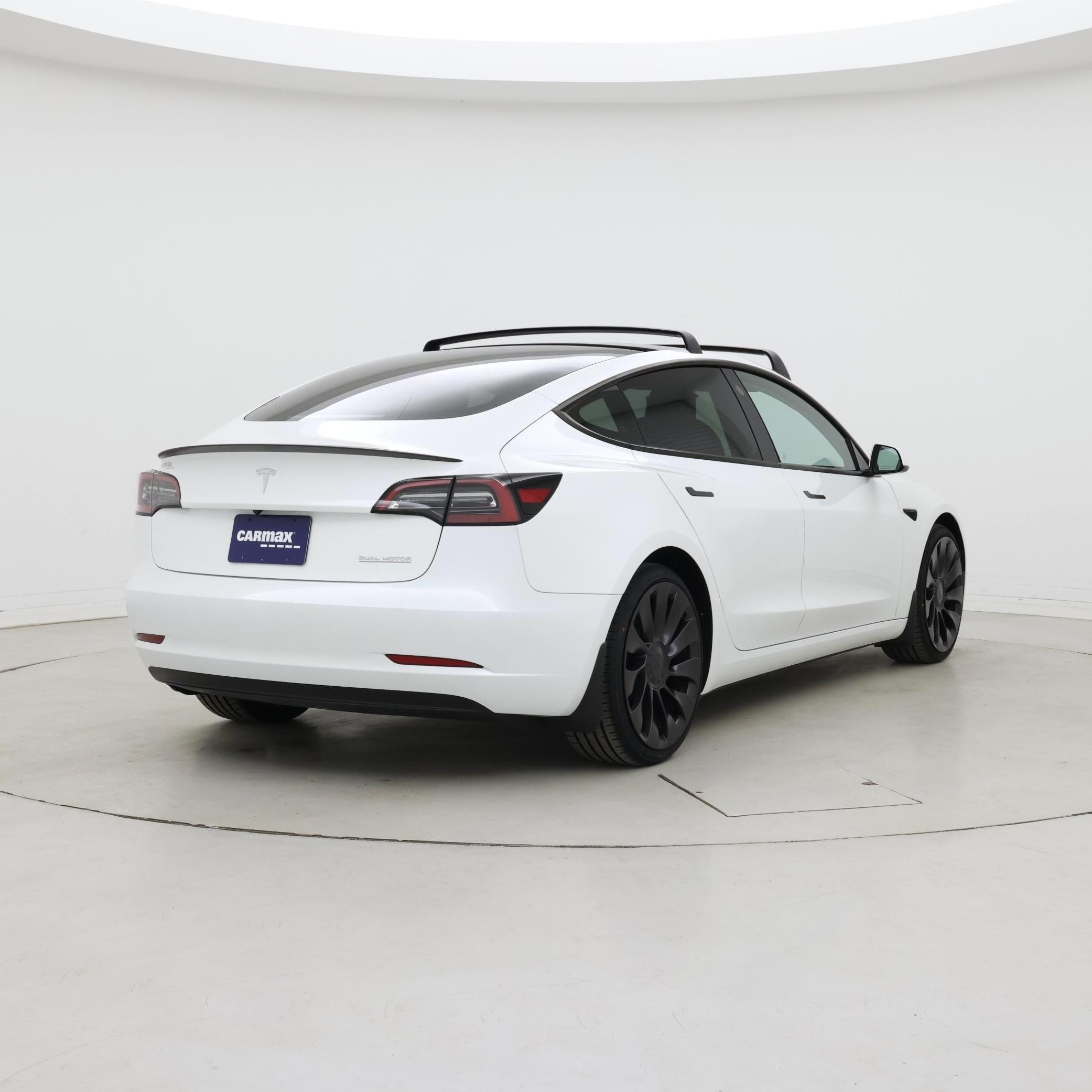 Thumbnail: 2023 Tesla Model 3 - 8