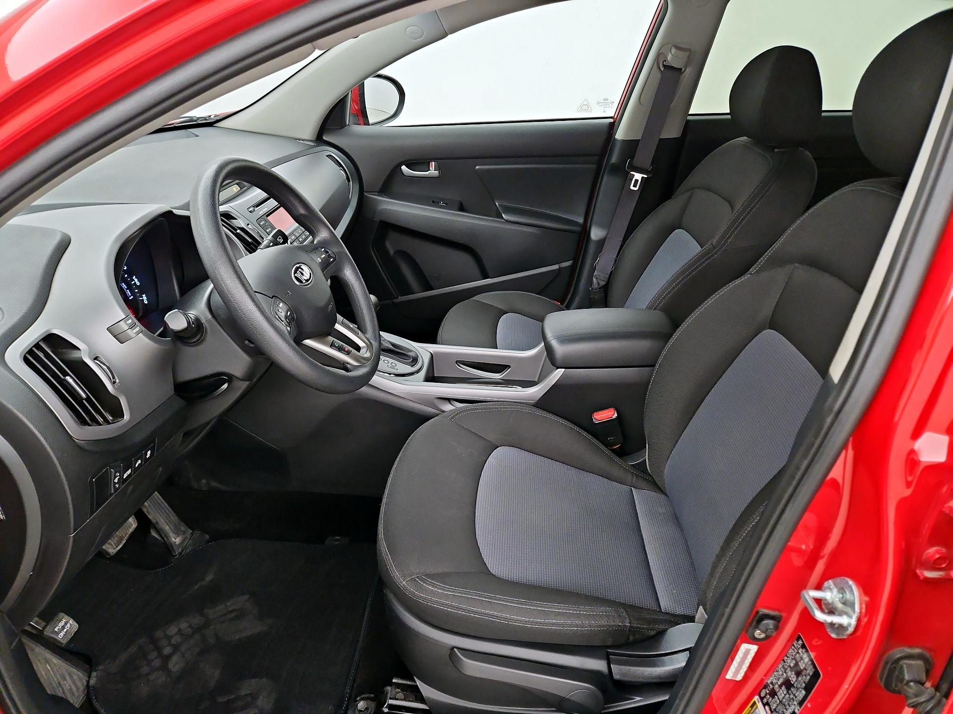 Thumbnail: 2015 Kia Sportage - 11