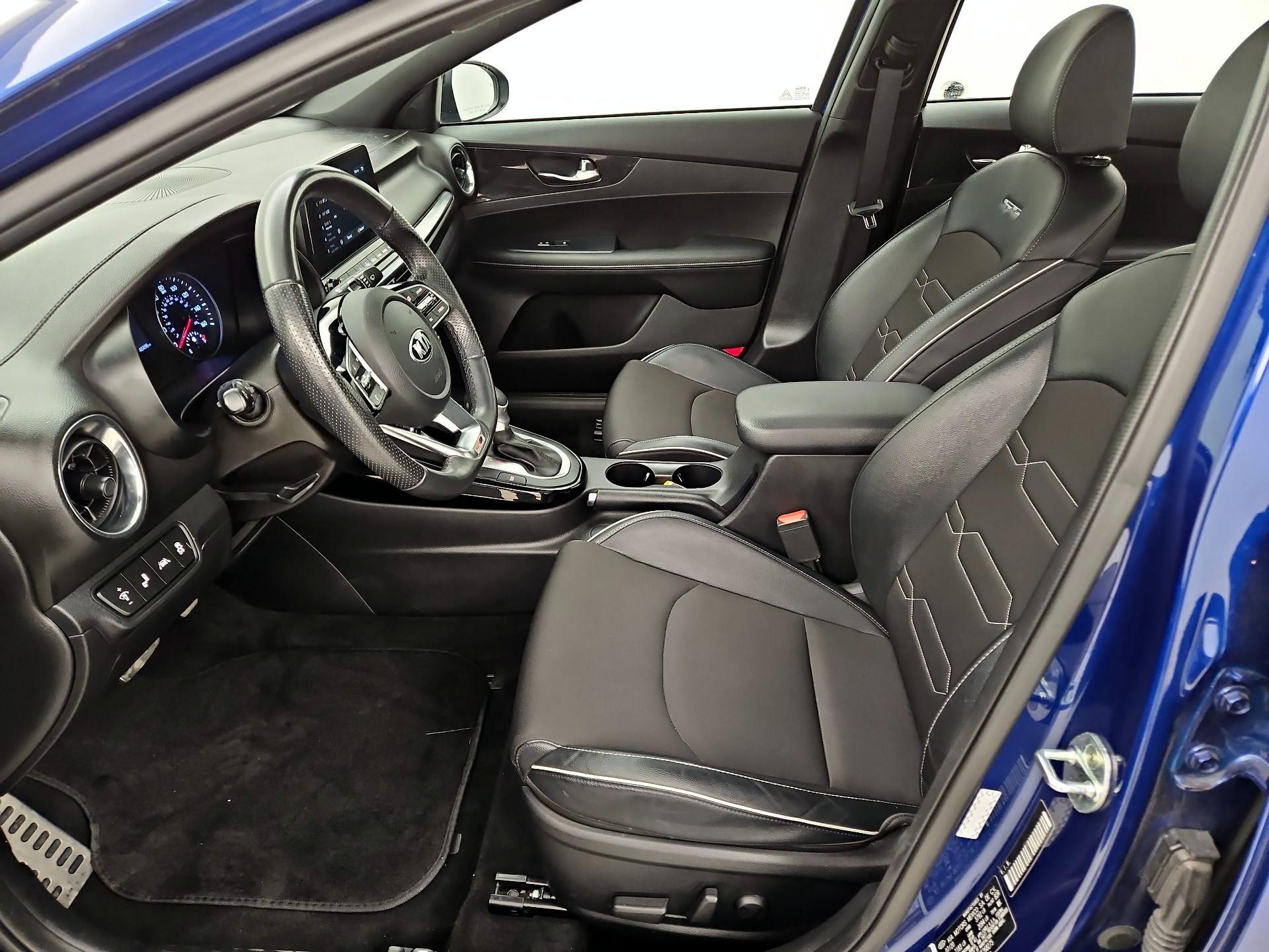 Thumbnail: 2021 Kia Forte - 11