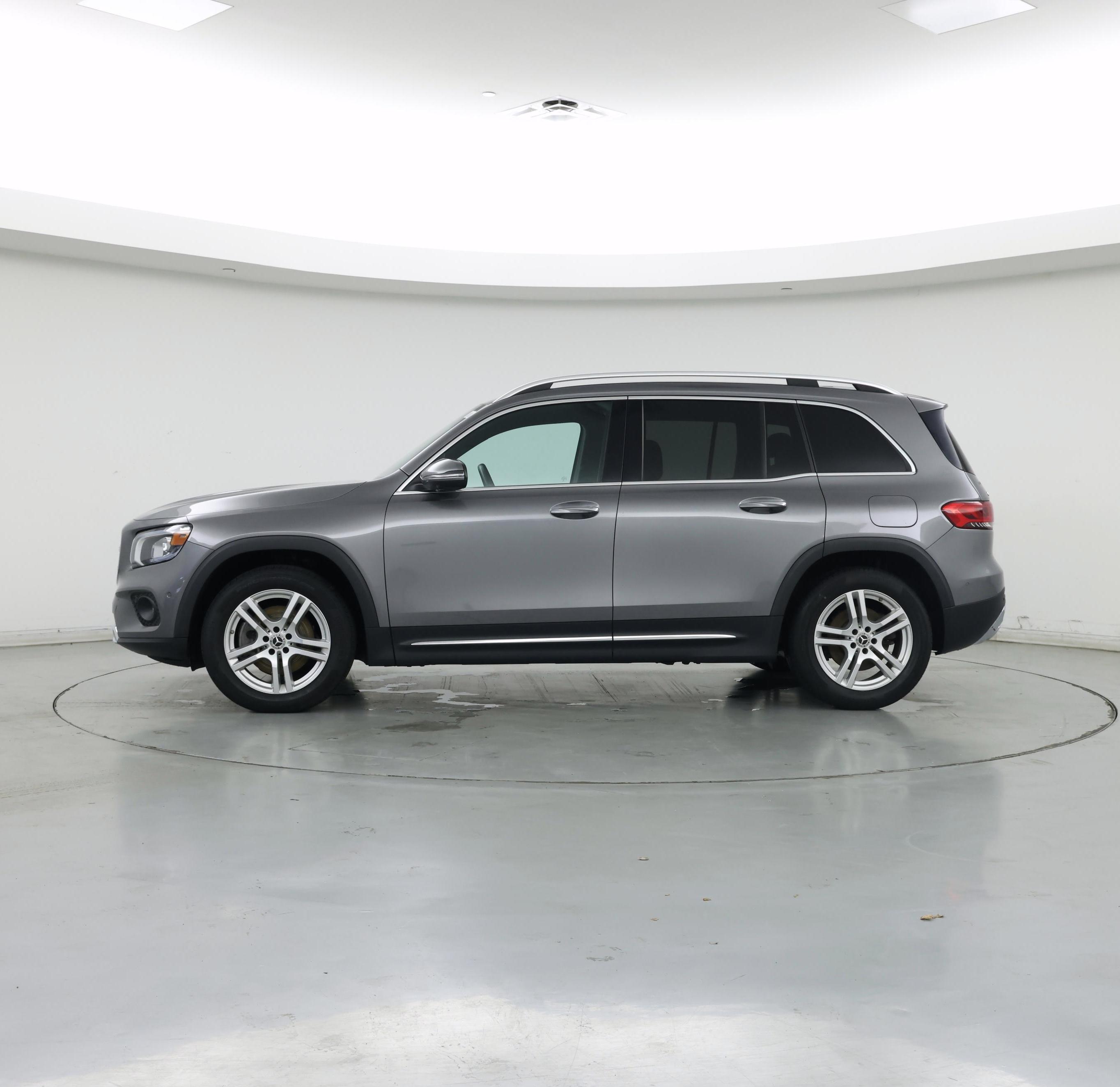 Thumbnail: 2020 Mercedes-Benz GLB - 3