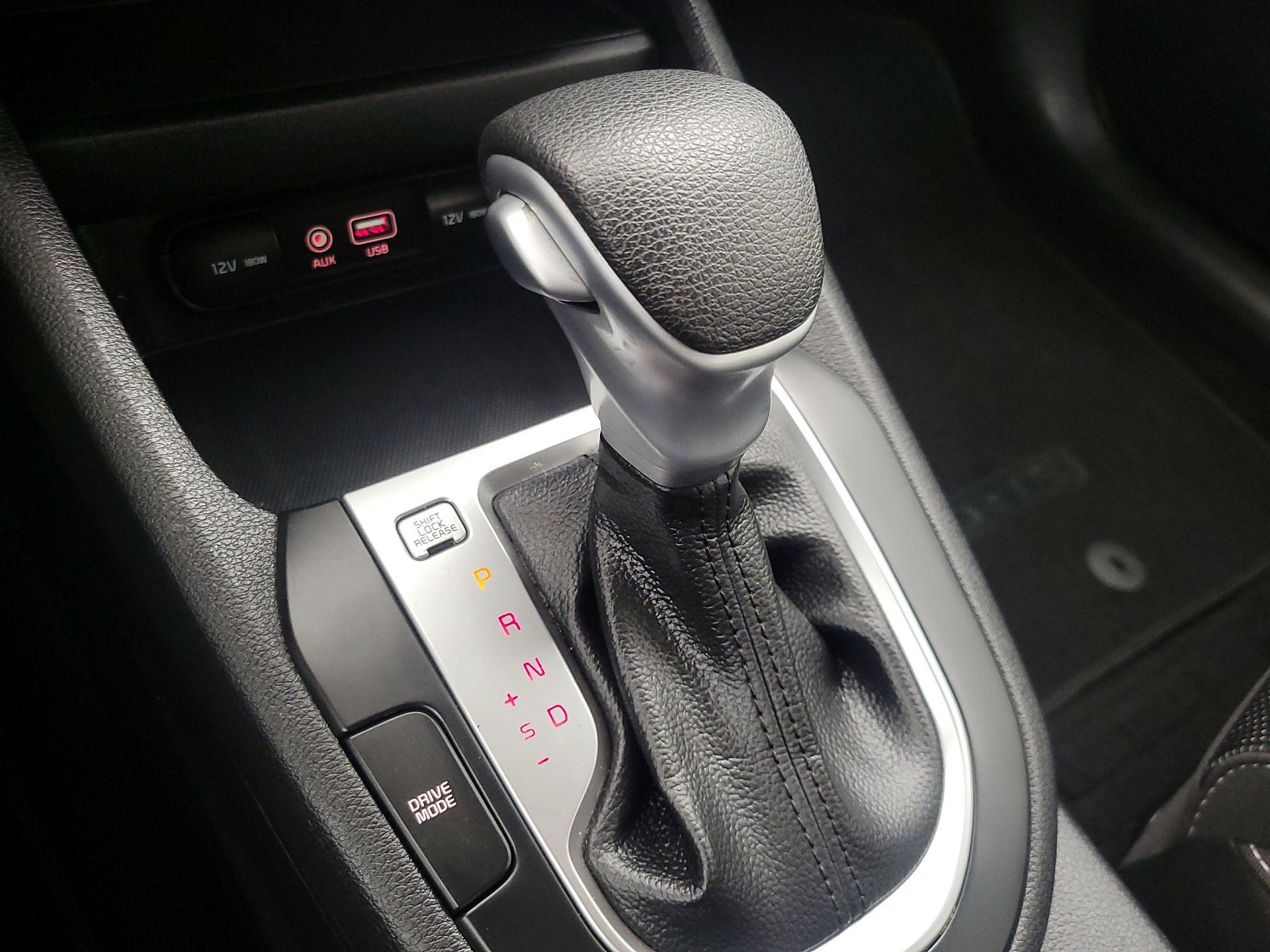 Thumbnail: 2021 Kia Forte - 17