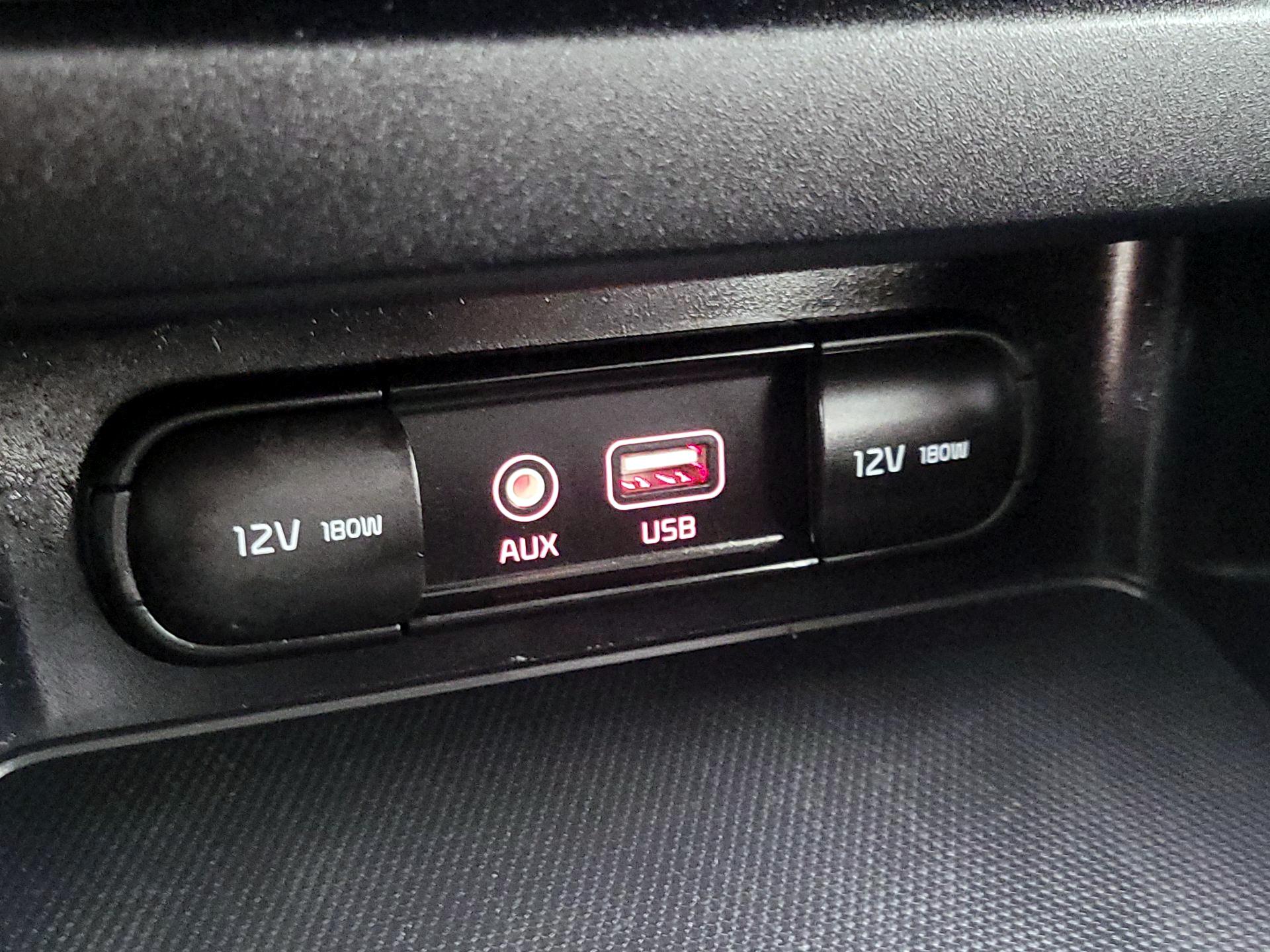 Thumbnail: 2021 Kia Forte - 18