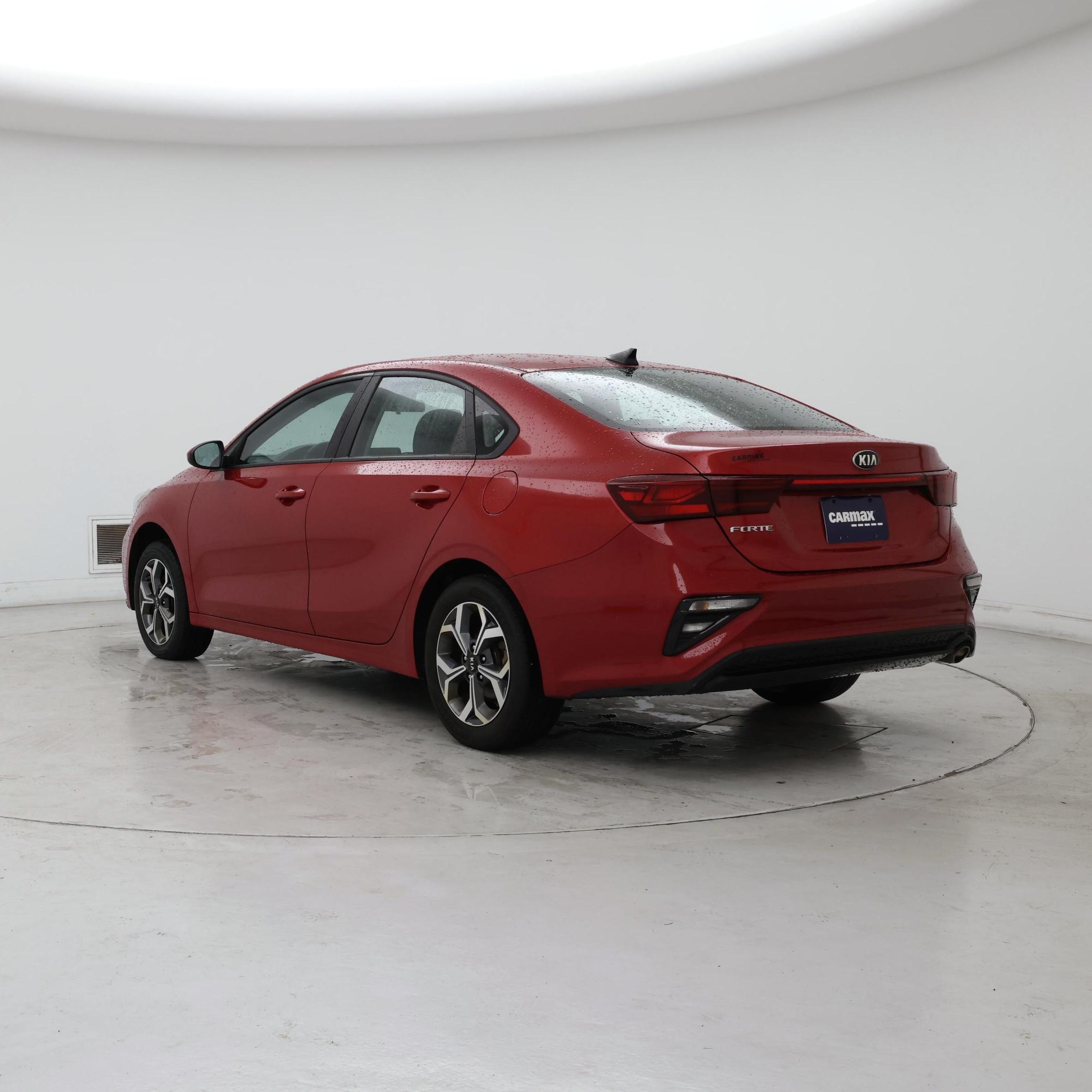 Thumbnail: 2021 Kia Forte - 2
