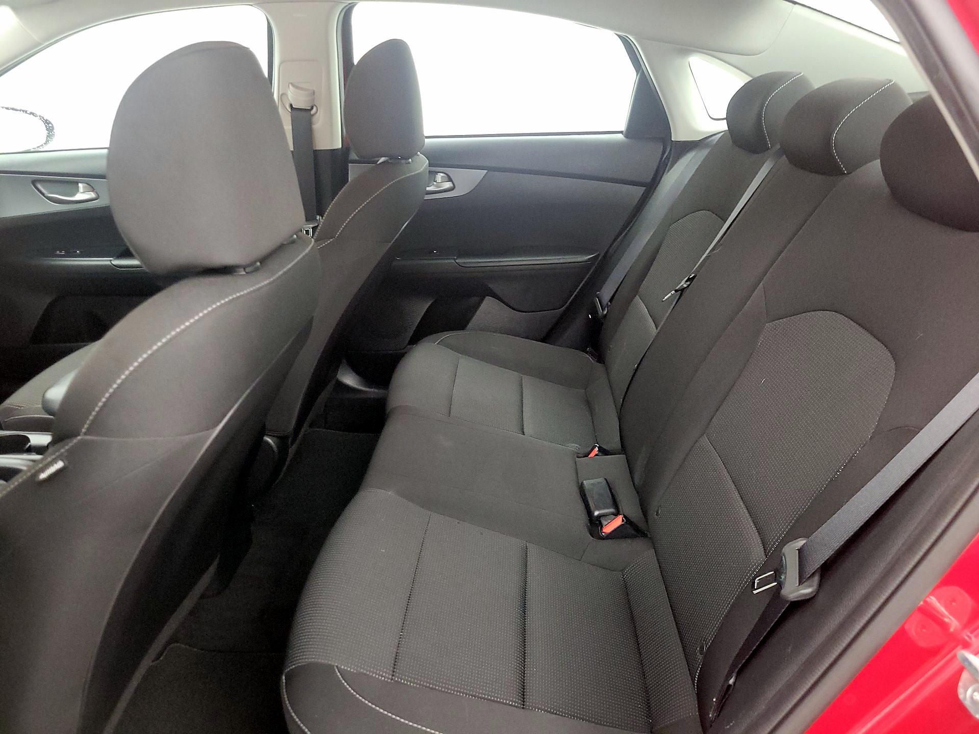 Thumbnail: 2021 Kia Forte - 19