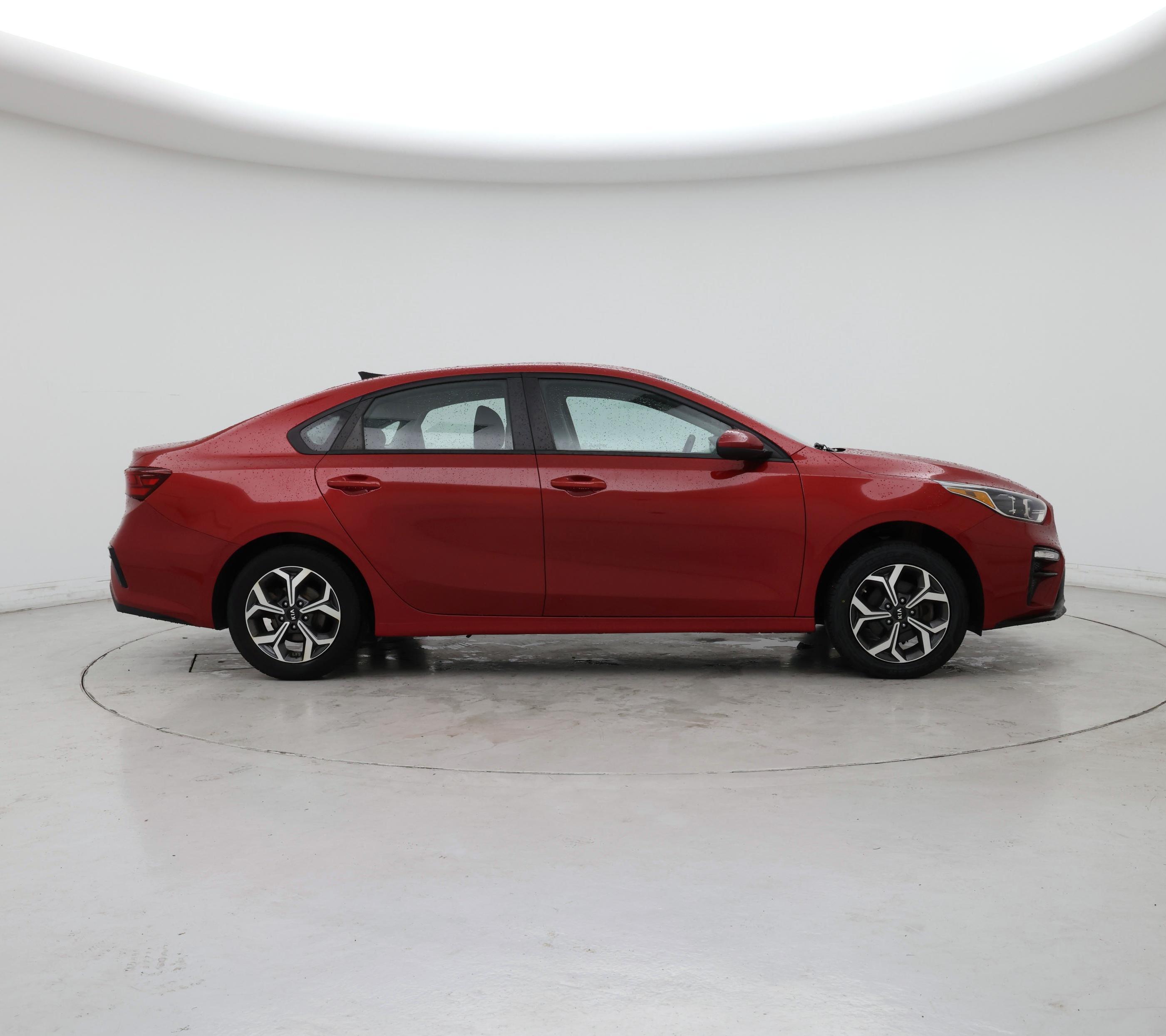 Thumbnail: 2021 Kia Forte - 7