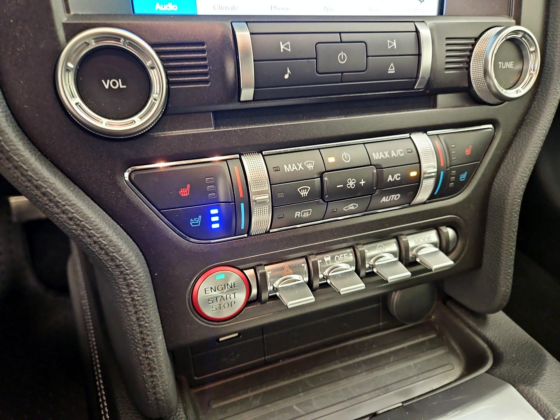 Thumbnail: 2019 Ford Mustang - 17