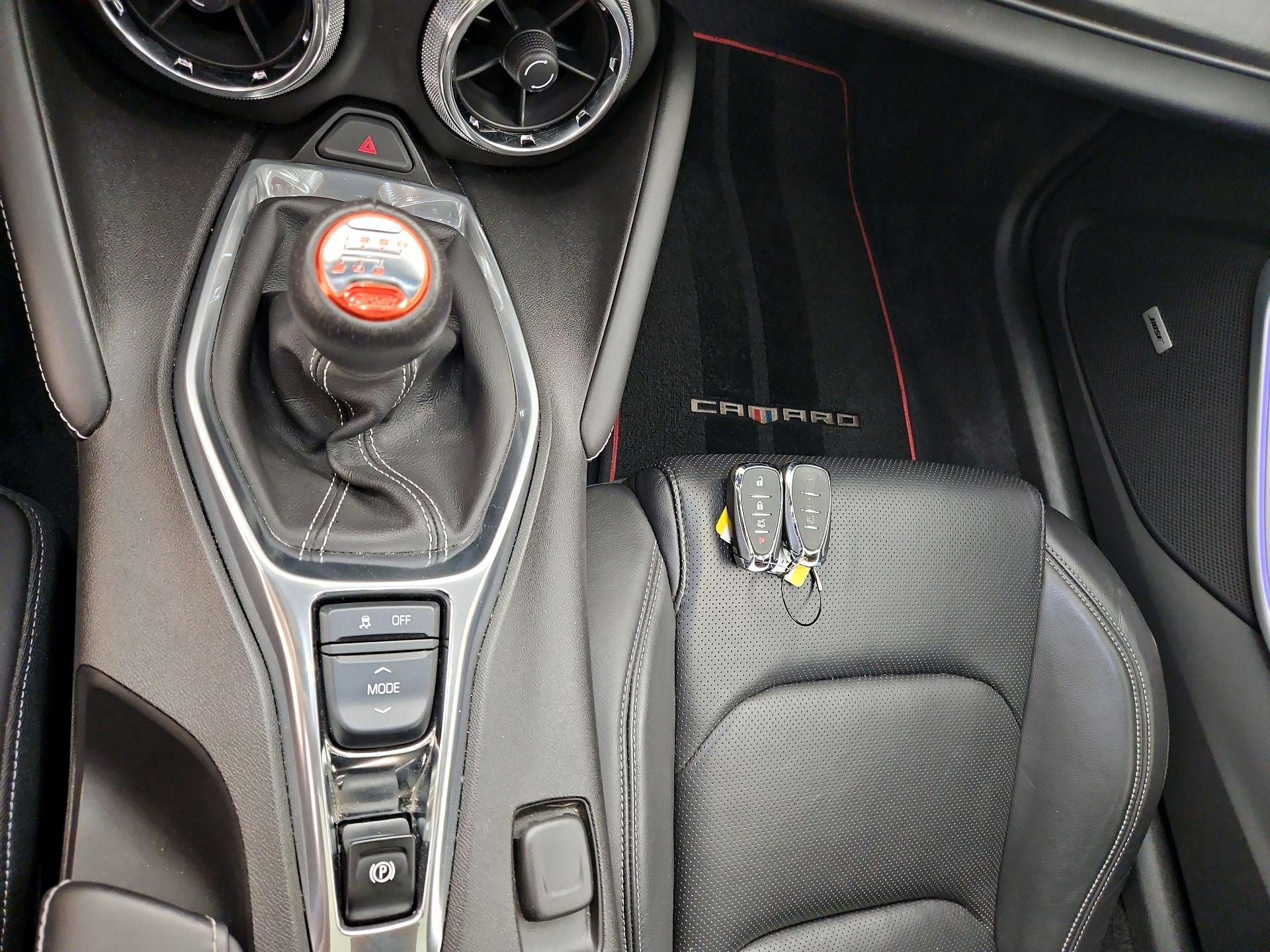Thumbnail: 2016 Chevrolet Camaro - 18