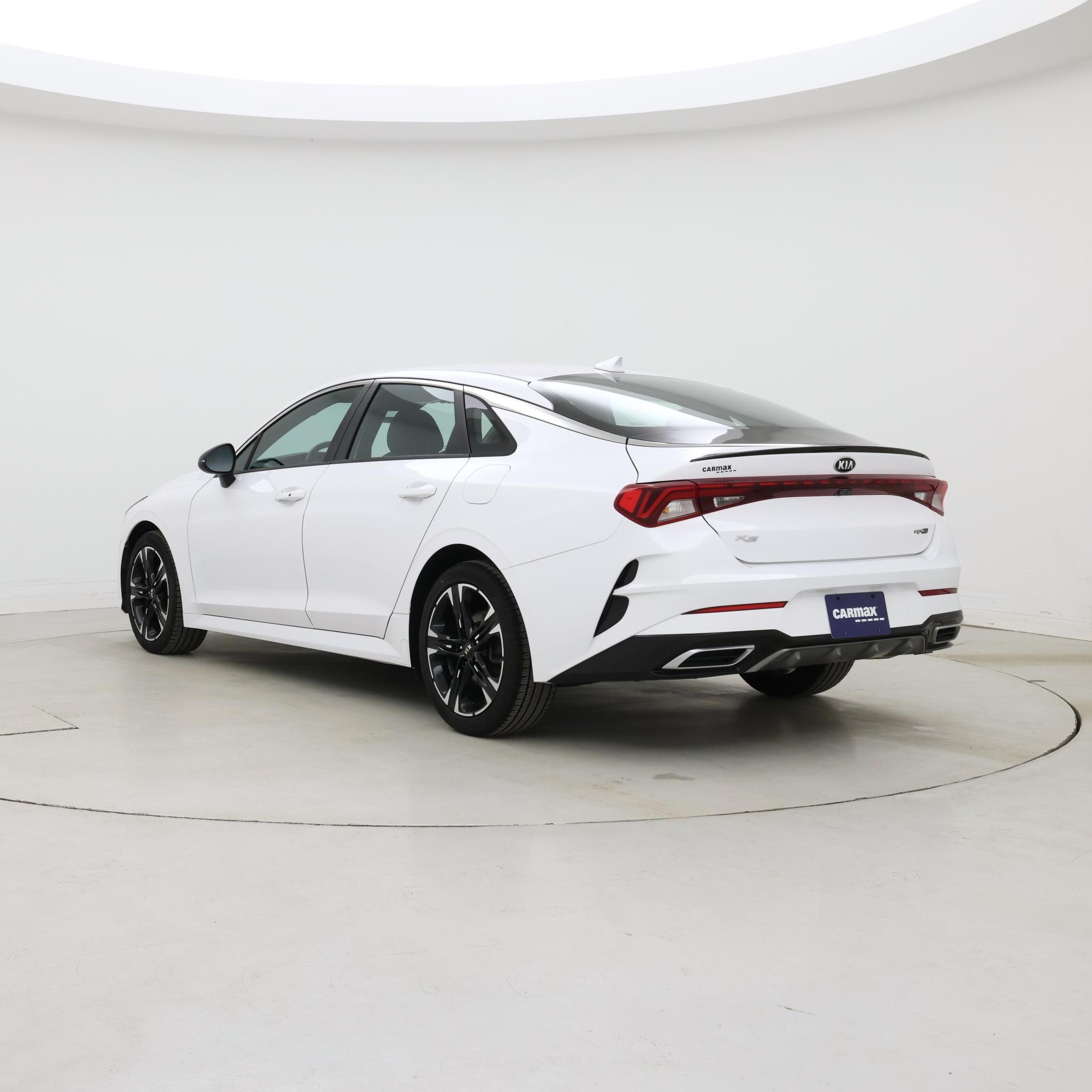 Thumbnail: 2021 Kia K5 - 2