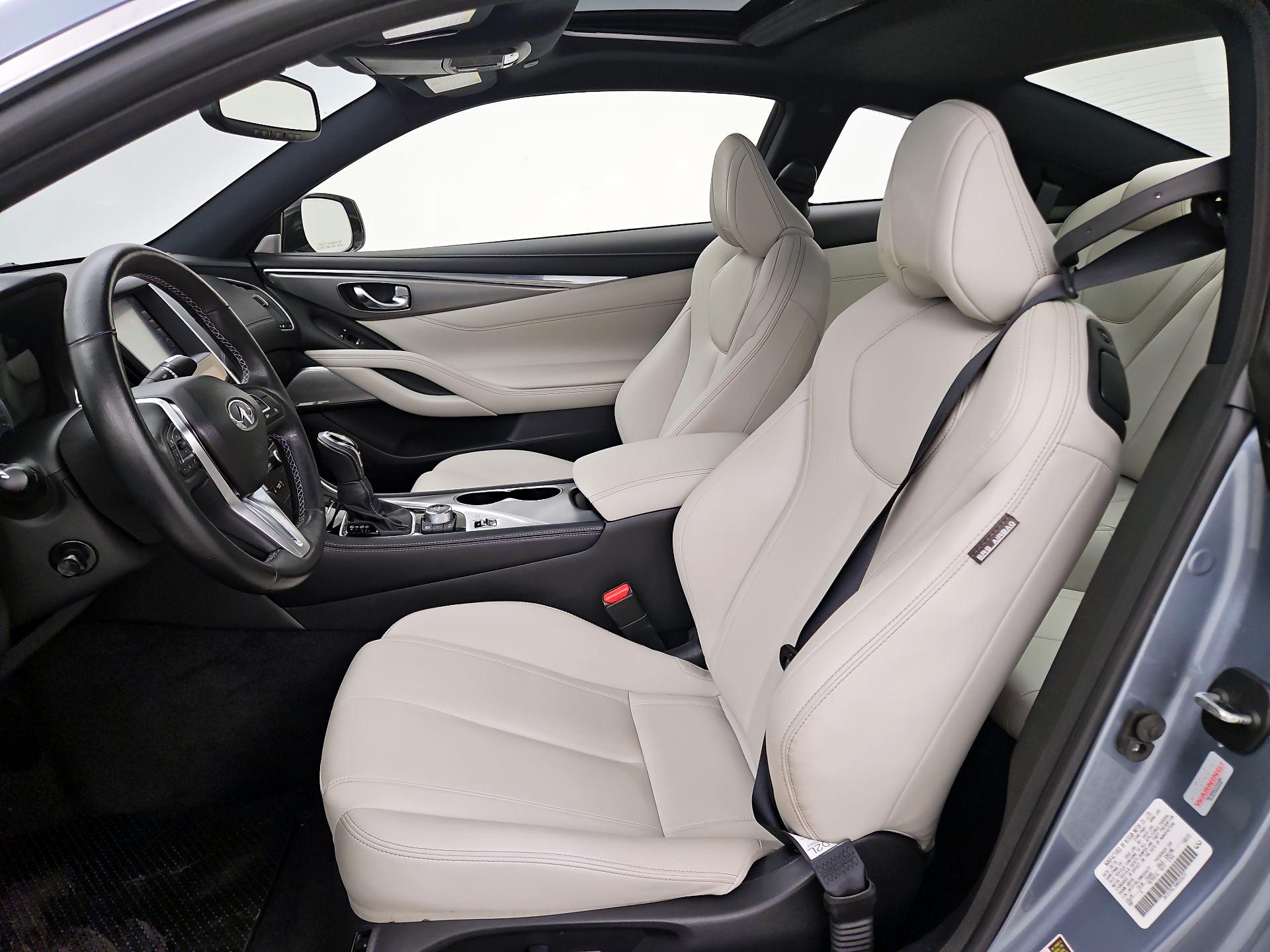 Thumbnail: 2017 INFINITI Q60 - 11
