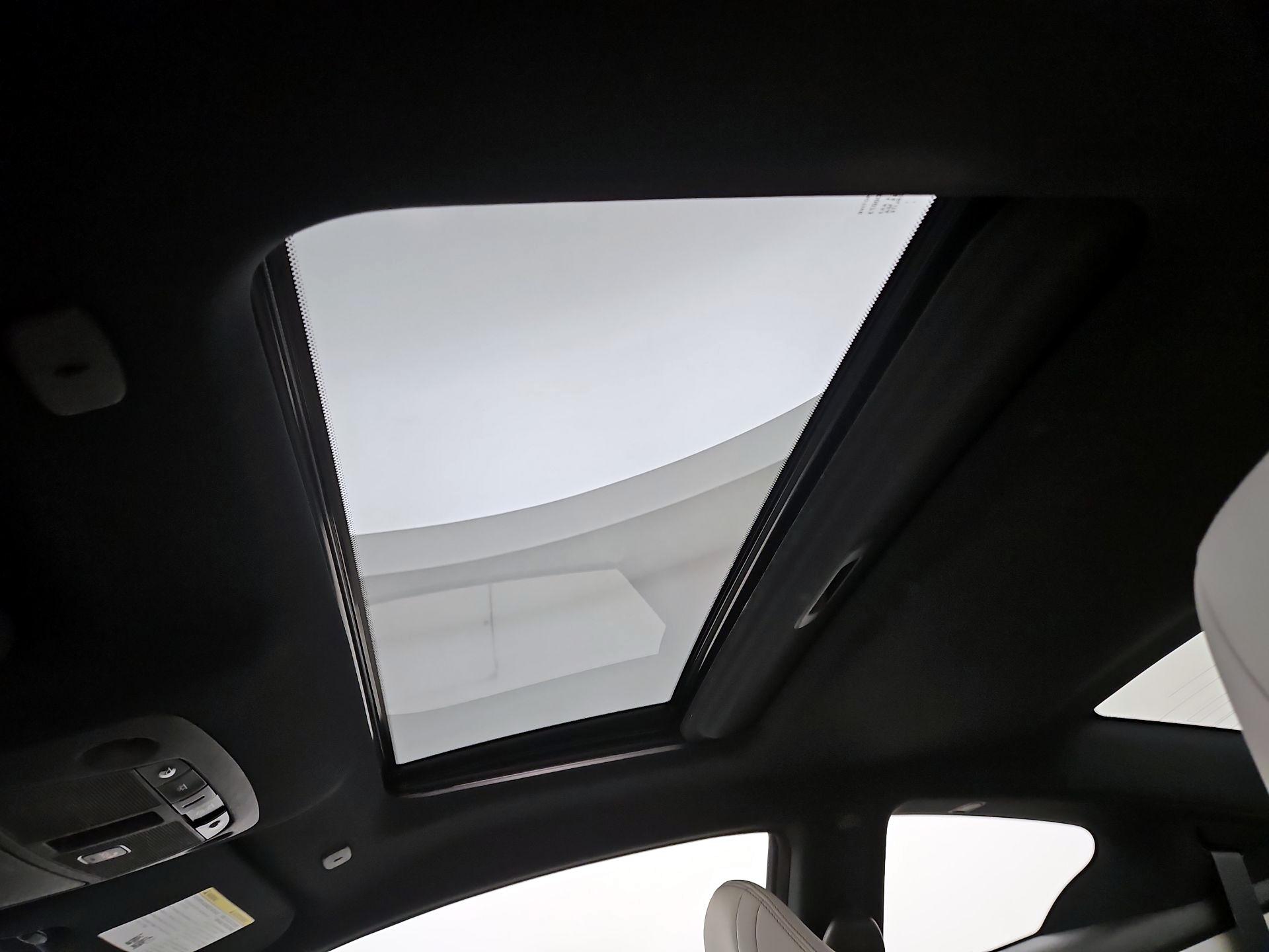 Thumbnail: 2017 INFINITI Q60 - 20