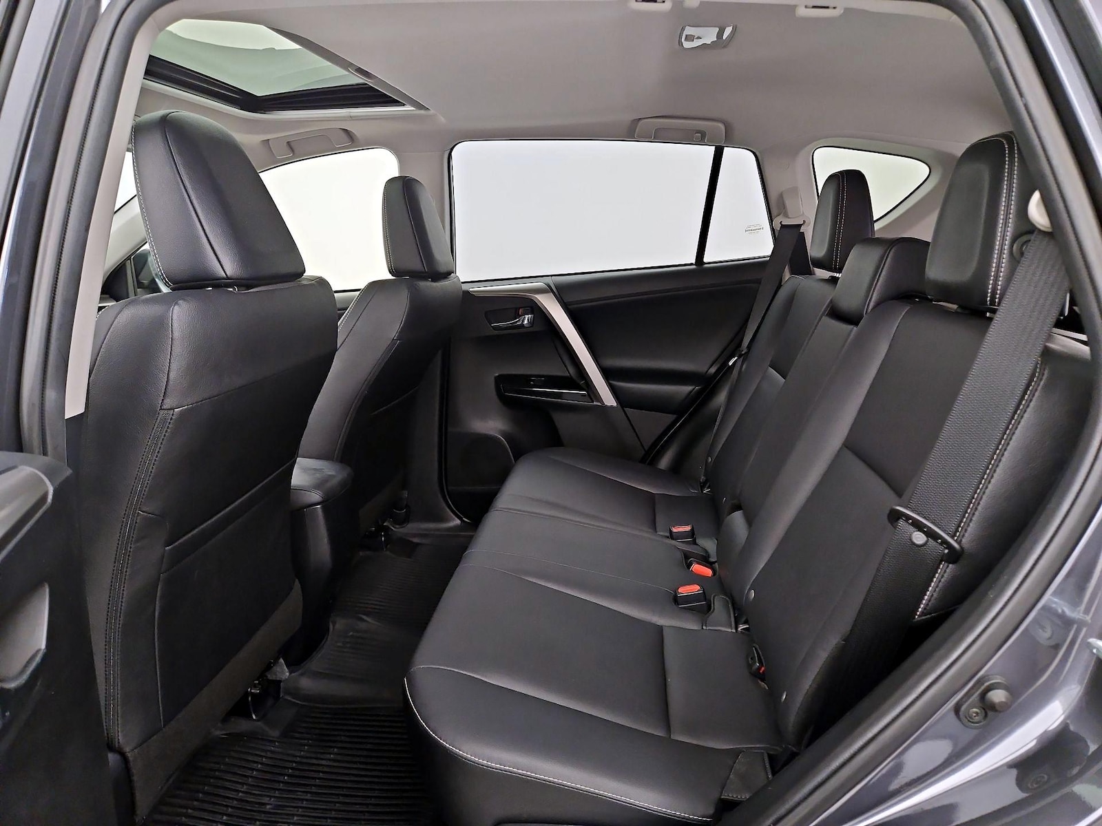 2018 Toyota RAV4 Limited - Photo 22
