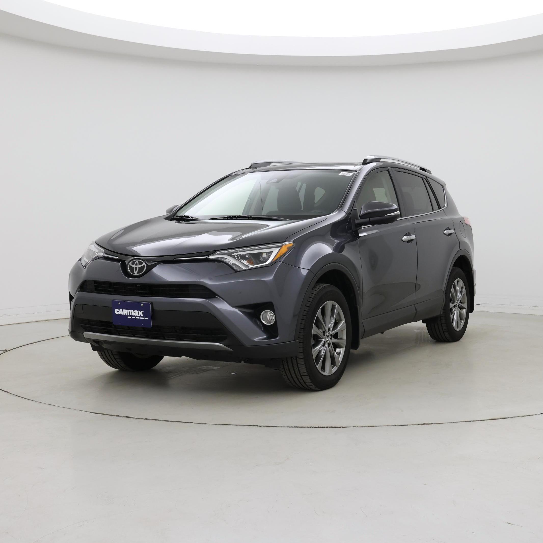 Thumbnail: 2018 Toyota RAV4 - 4