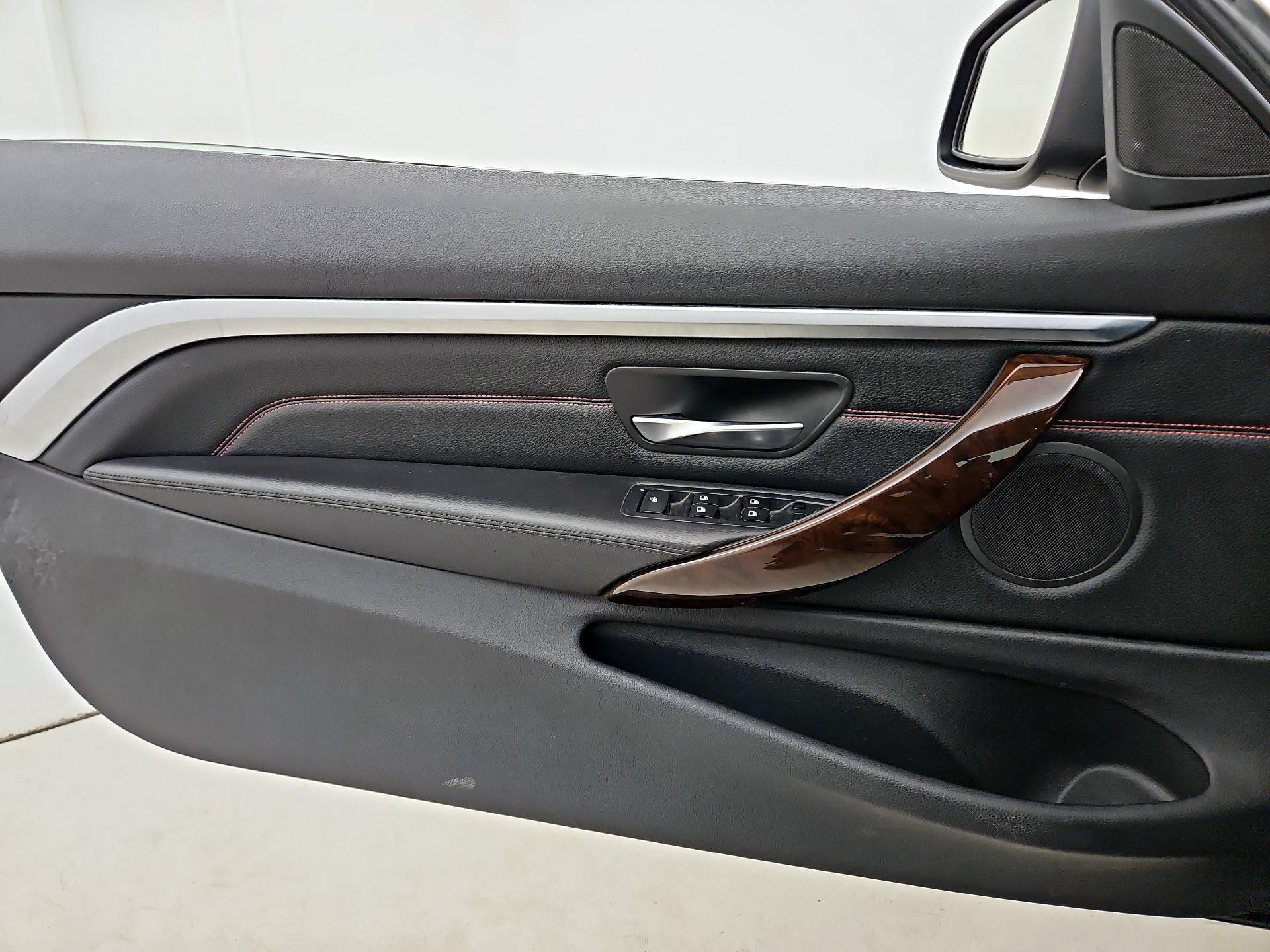 Thumbnail: 2015 BMW 4 Series - 12