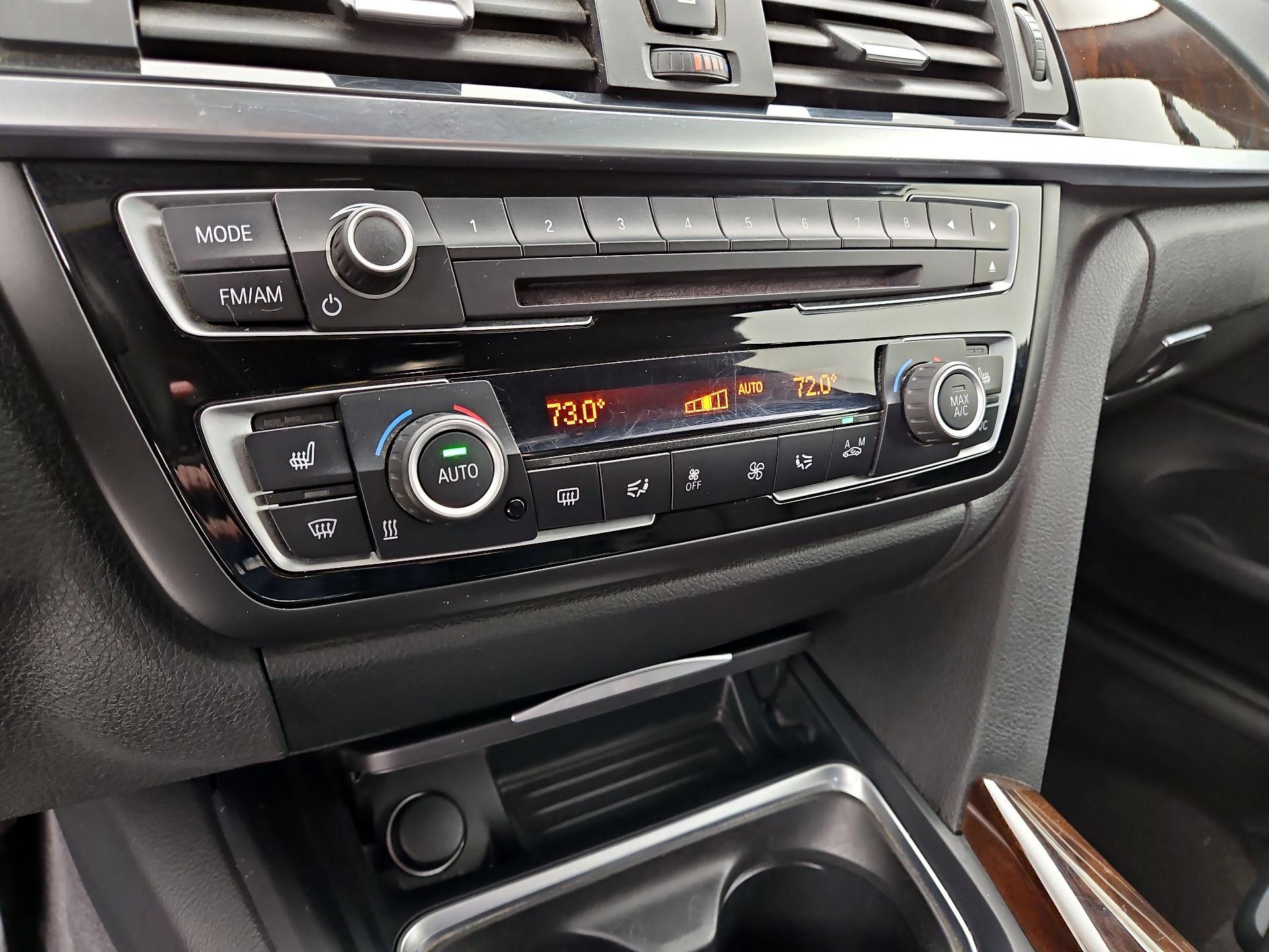 Thumbnail: 2015 BMW 4 Series - 16