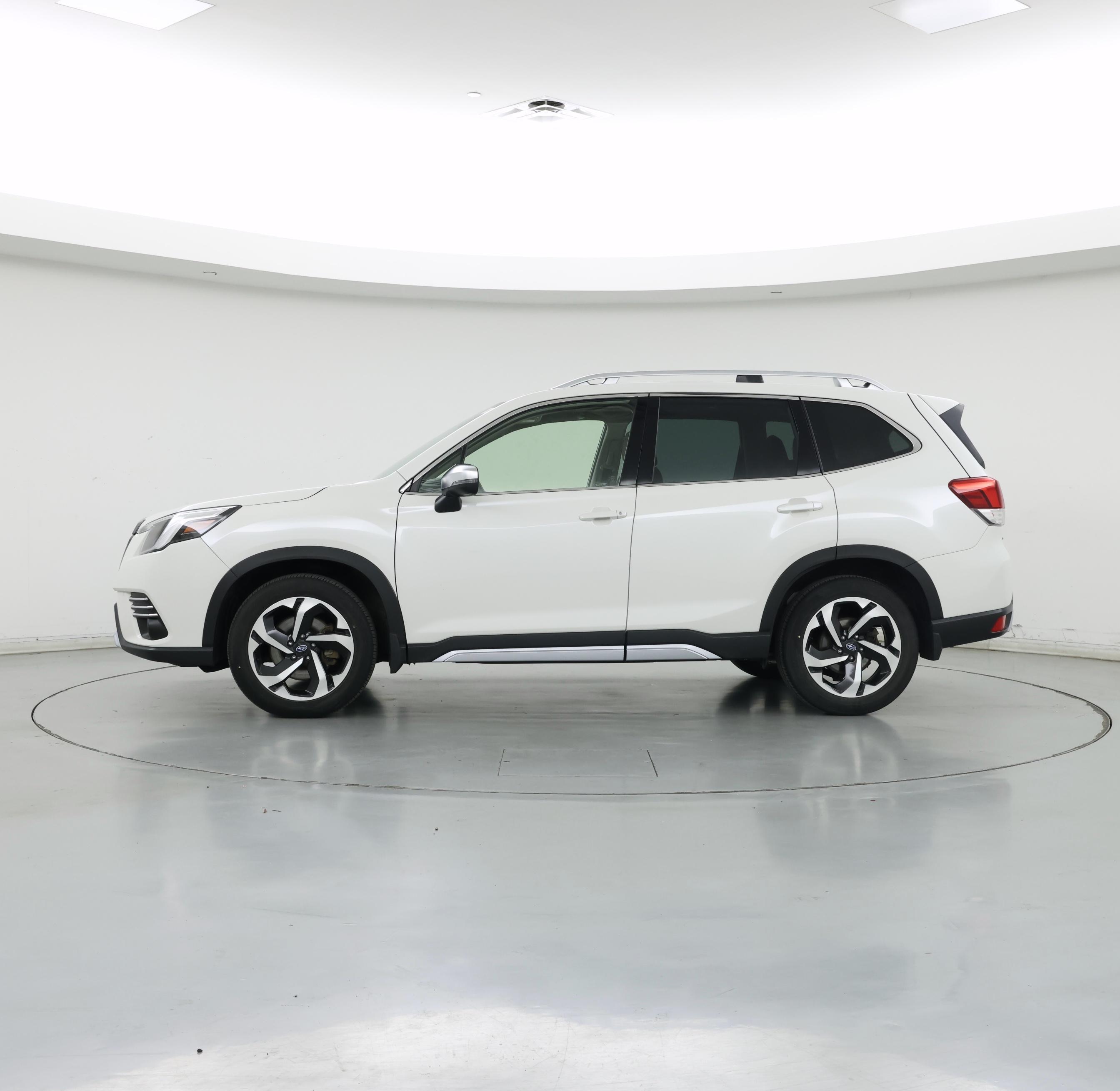 Thumbnail: 2023 Subaru Forester - 3