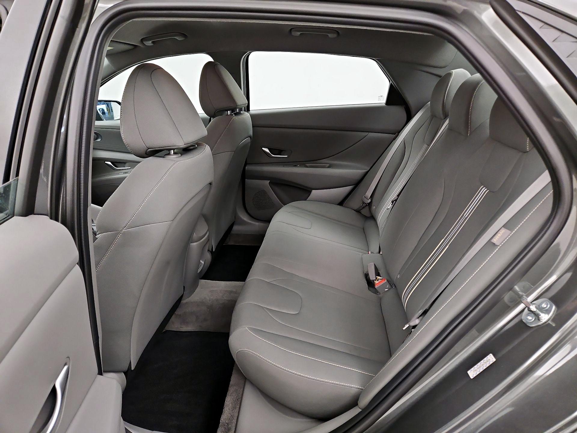 Thumbnail: 2024 Hyundai Elantra - 20