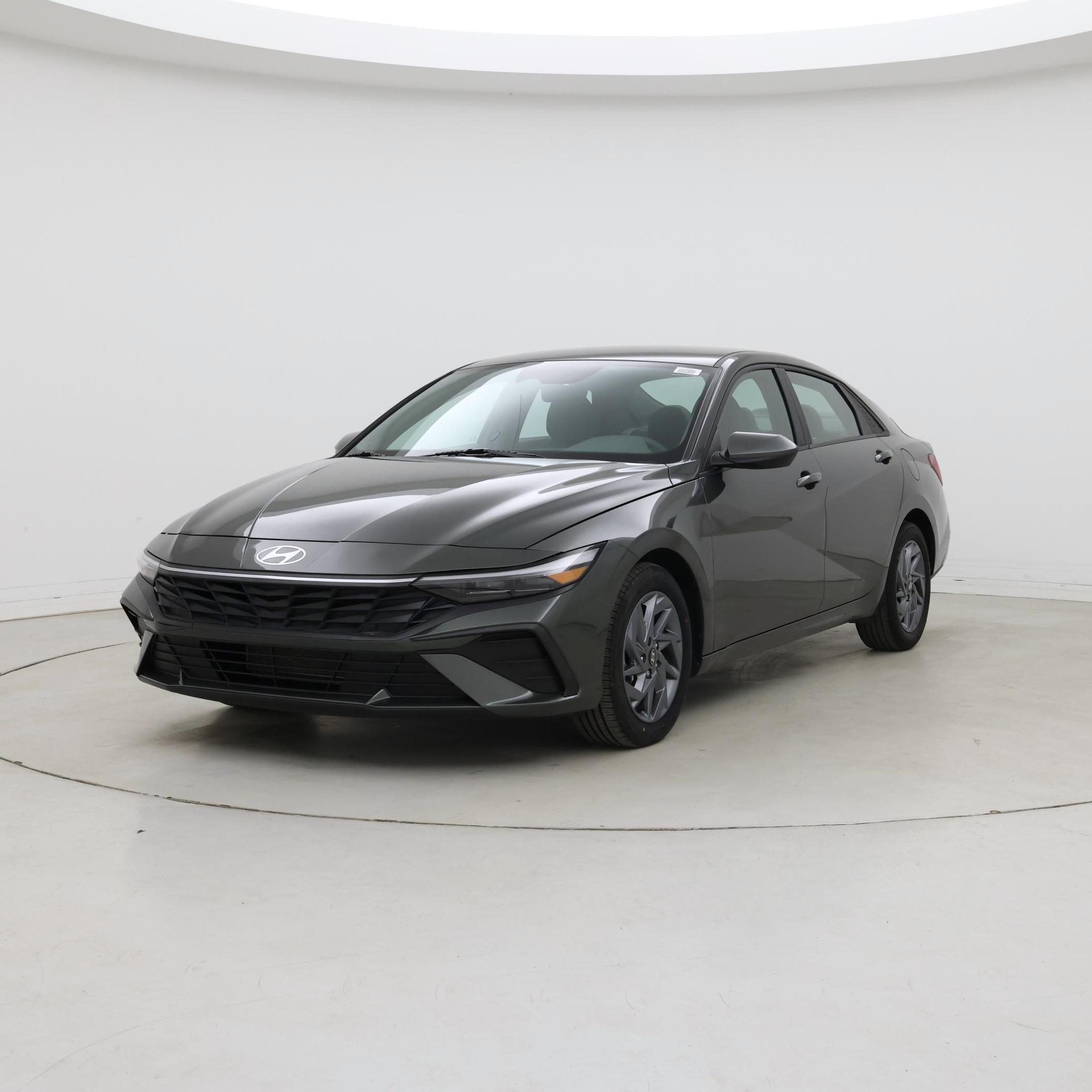 Thumbnail: 2024 Hyundai Elantra - 4