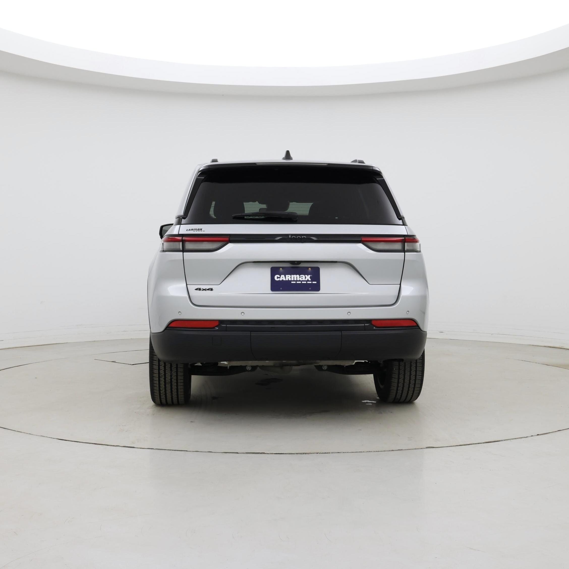 Thumbnail: 2023 Jeep Grand Cherokee - 6