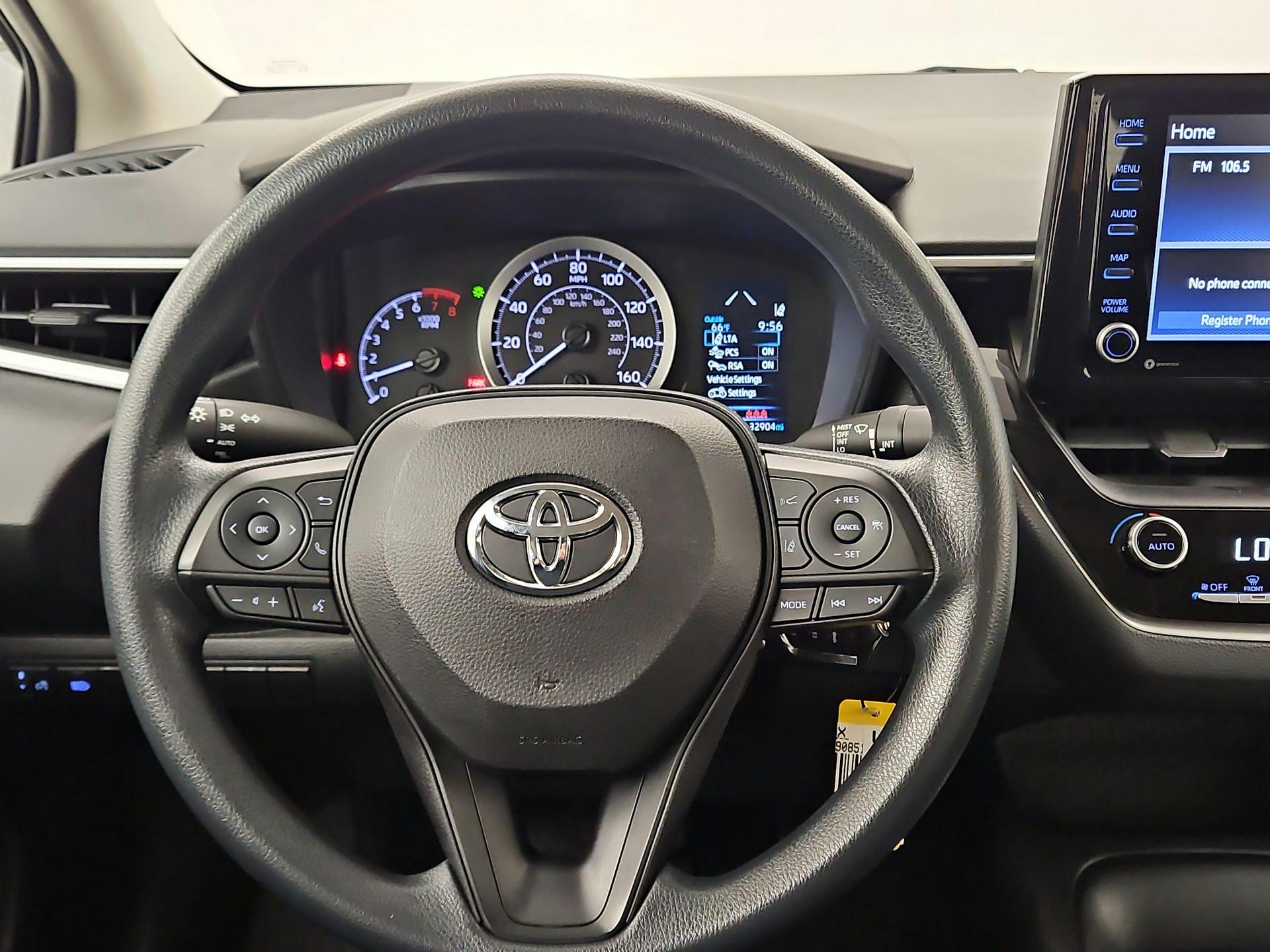 Thumbnail: 2022 Toyota Corolla - 10