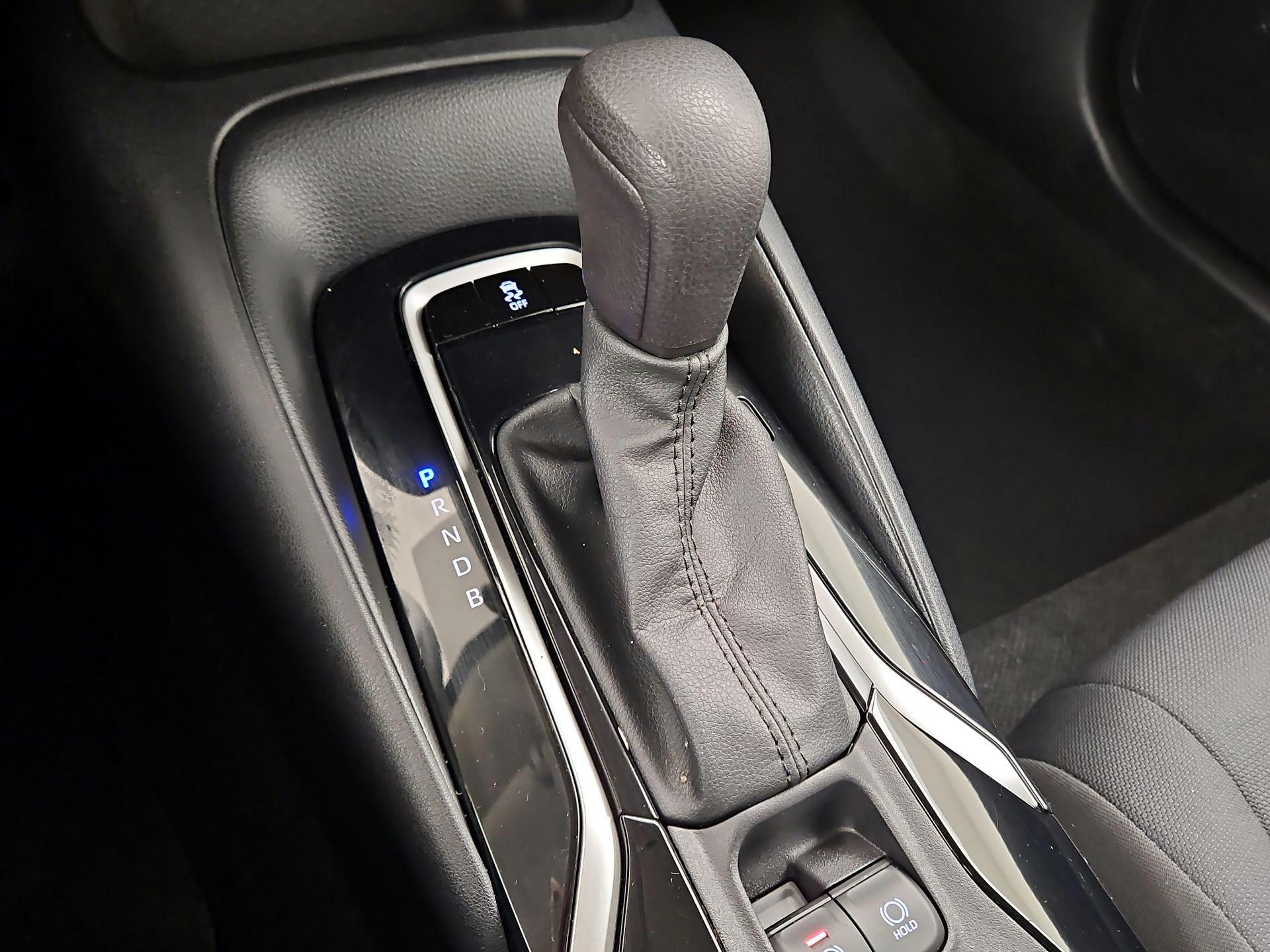 Thumbnail: 2022 Toyota Corolla - 17