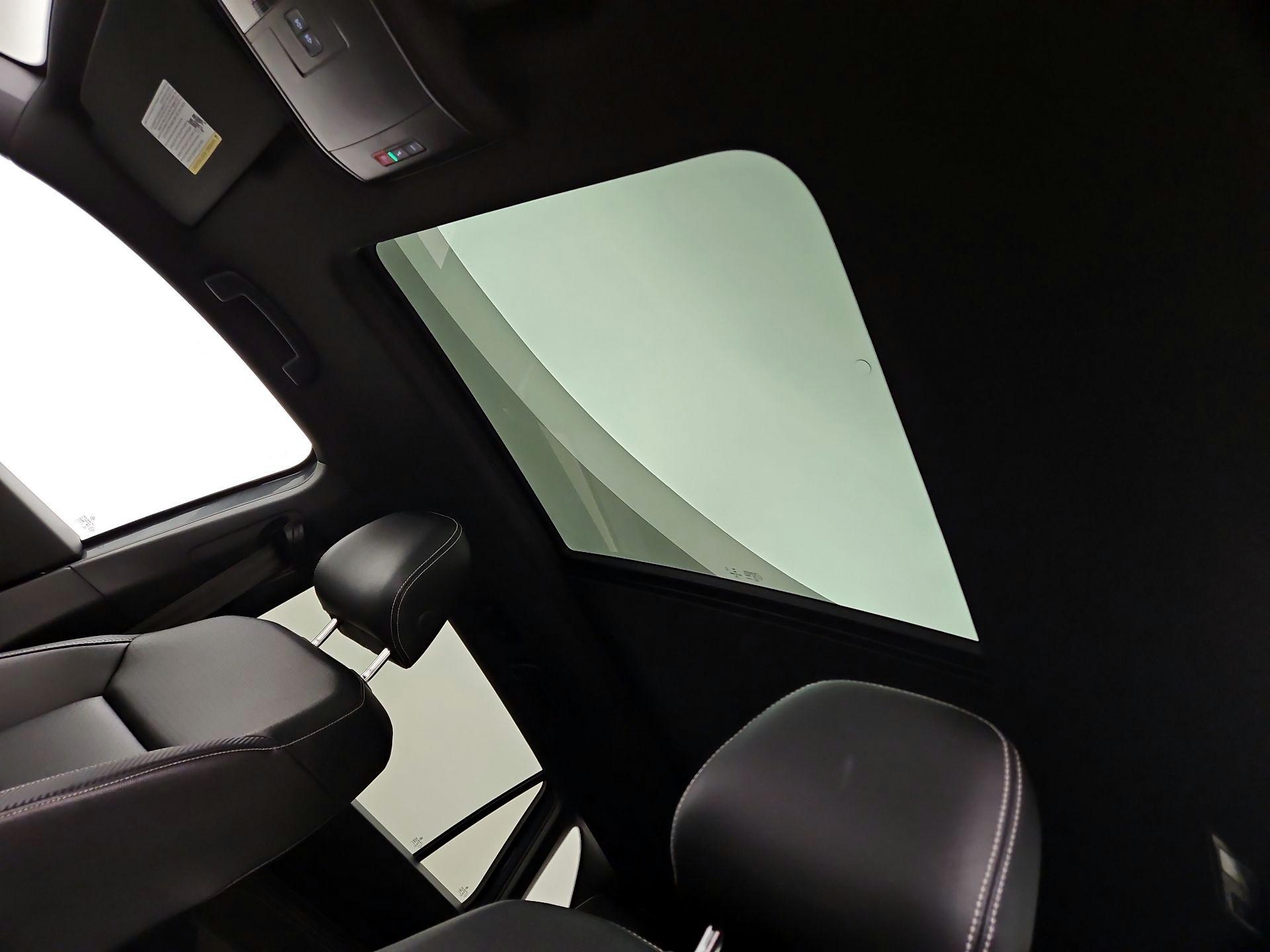 Thumbnail: 2021 Volkswagen Atlas - 19