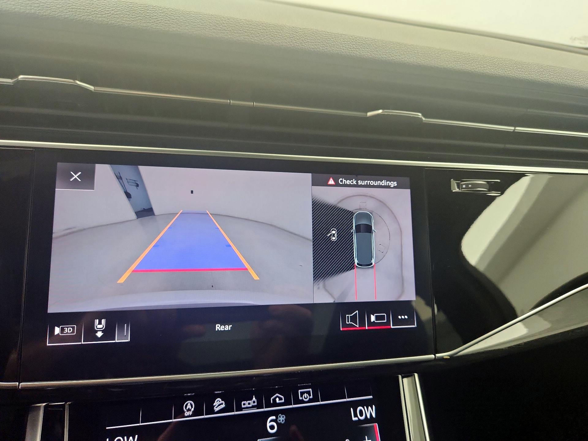 Thumbnail: 2020 Audi Q7 - 14
