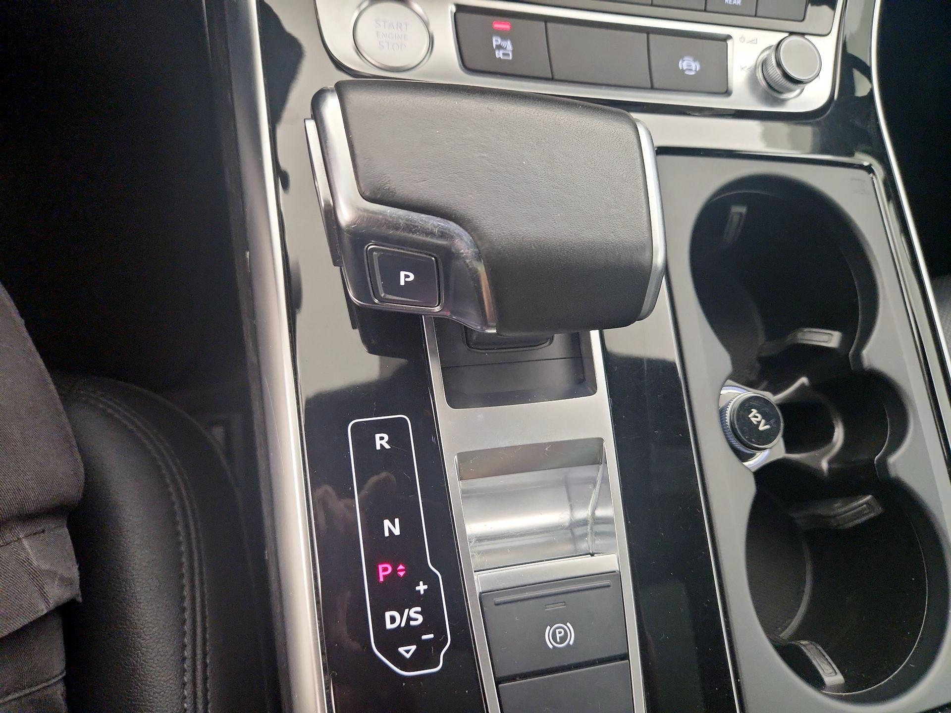 Thumbnail: 2020 Audi Q7 - 17