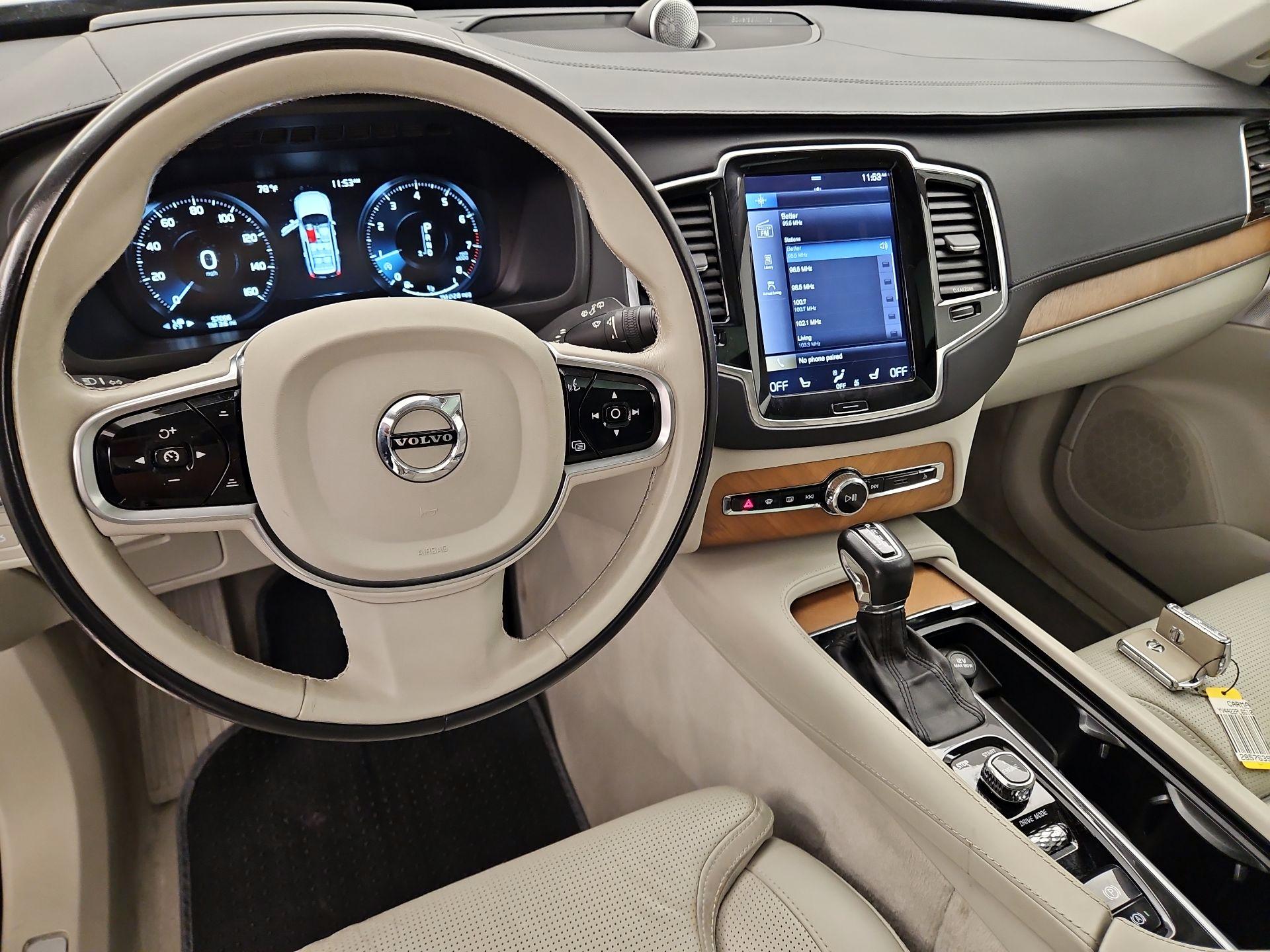 Thumbnail: 2016 Volvo XC90 - 9