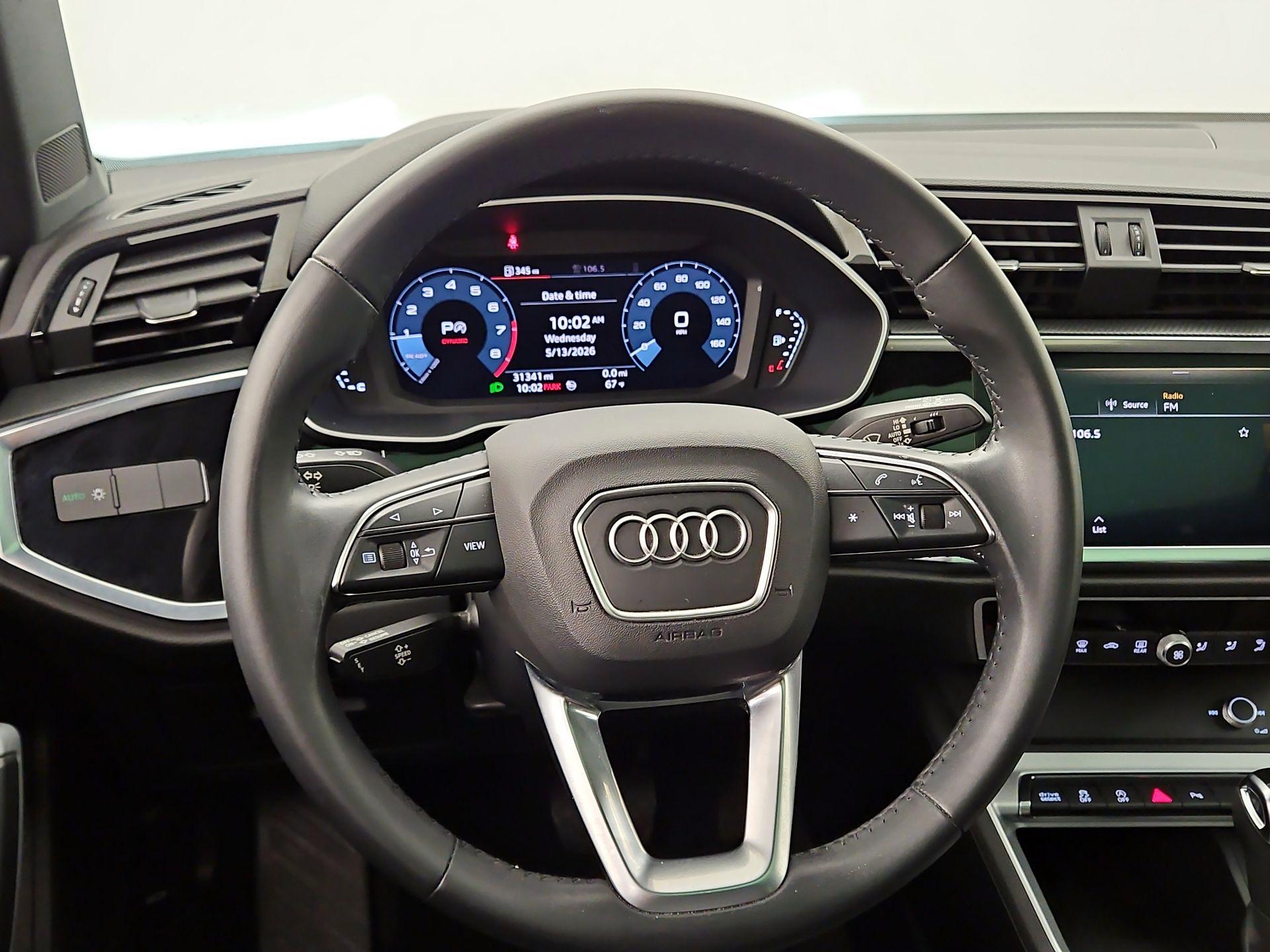 Thumbnail: 2020 Audi Q3 - 10