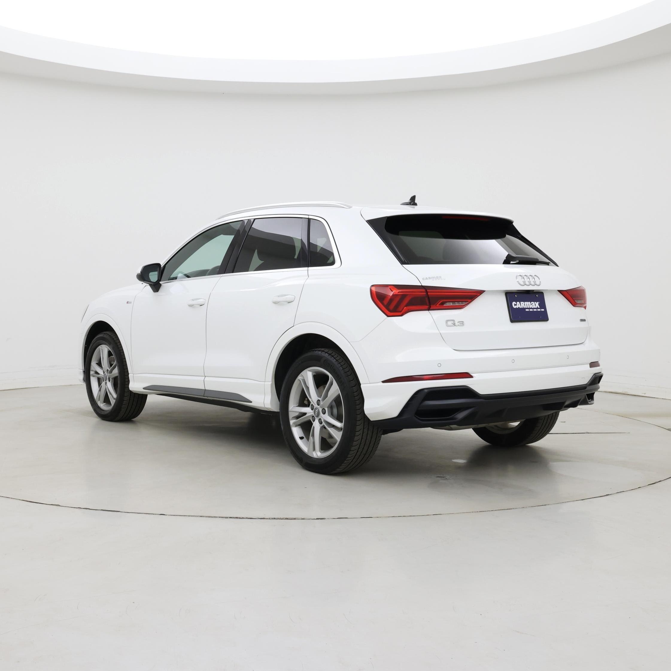 Thumbnail: 2020 Audi Q3 - 2