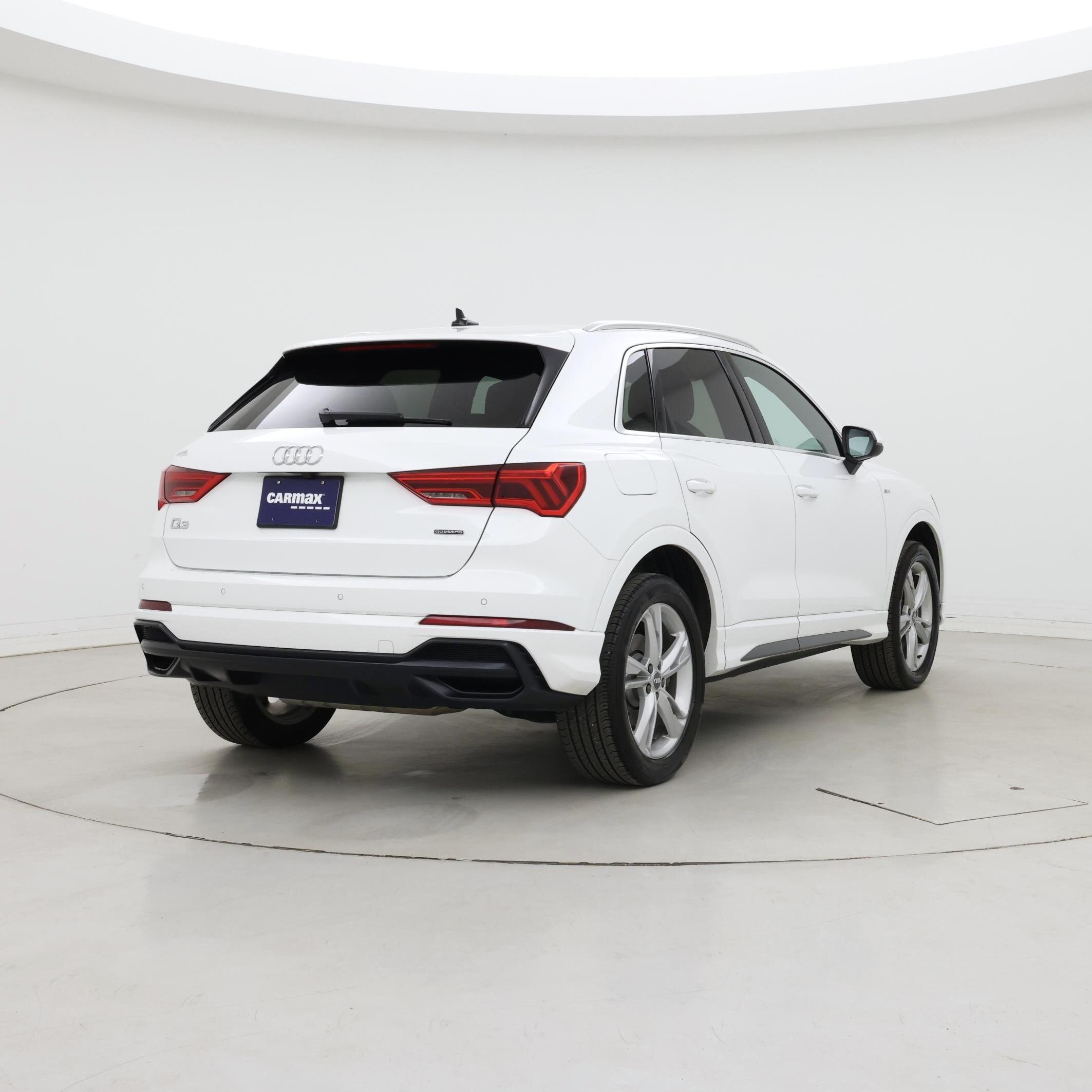 Thumbnail: 2020 Audi Q3 - 8