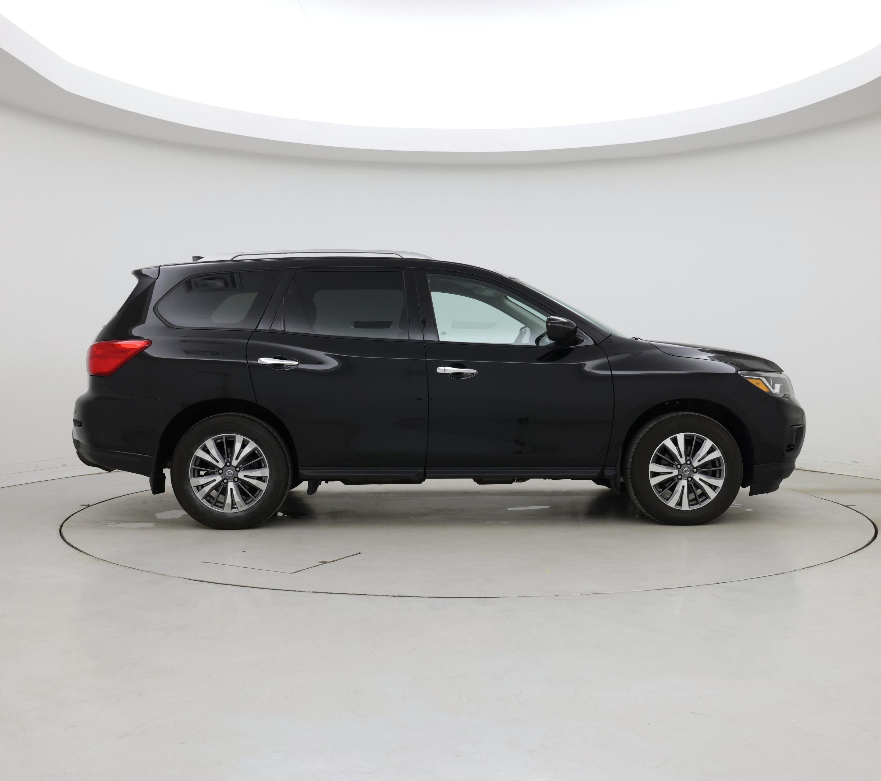 Thumbnail: 2020 Nissan Pathfinder - 7
